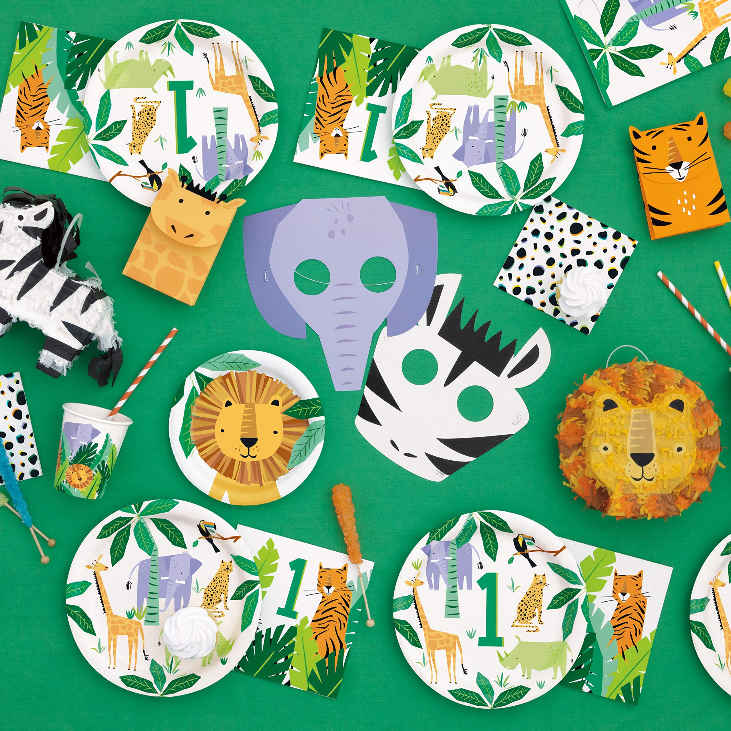Unique 78355Eu Eco-Friendly Paper Plates-23 Cm-Animal Safari Party-8 Count (Pack Of 1), Multicolour
