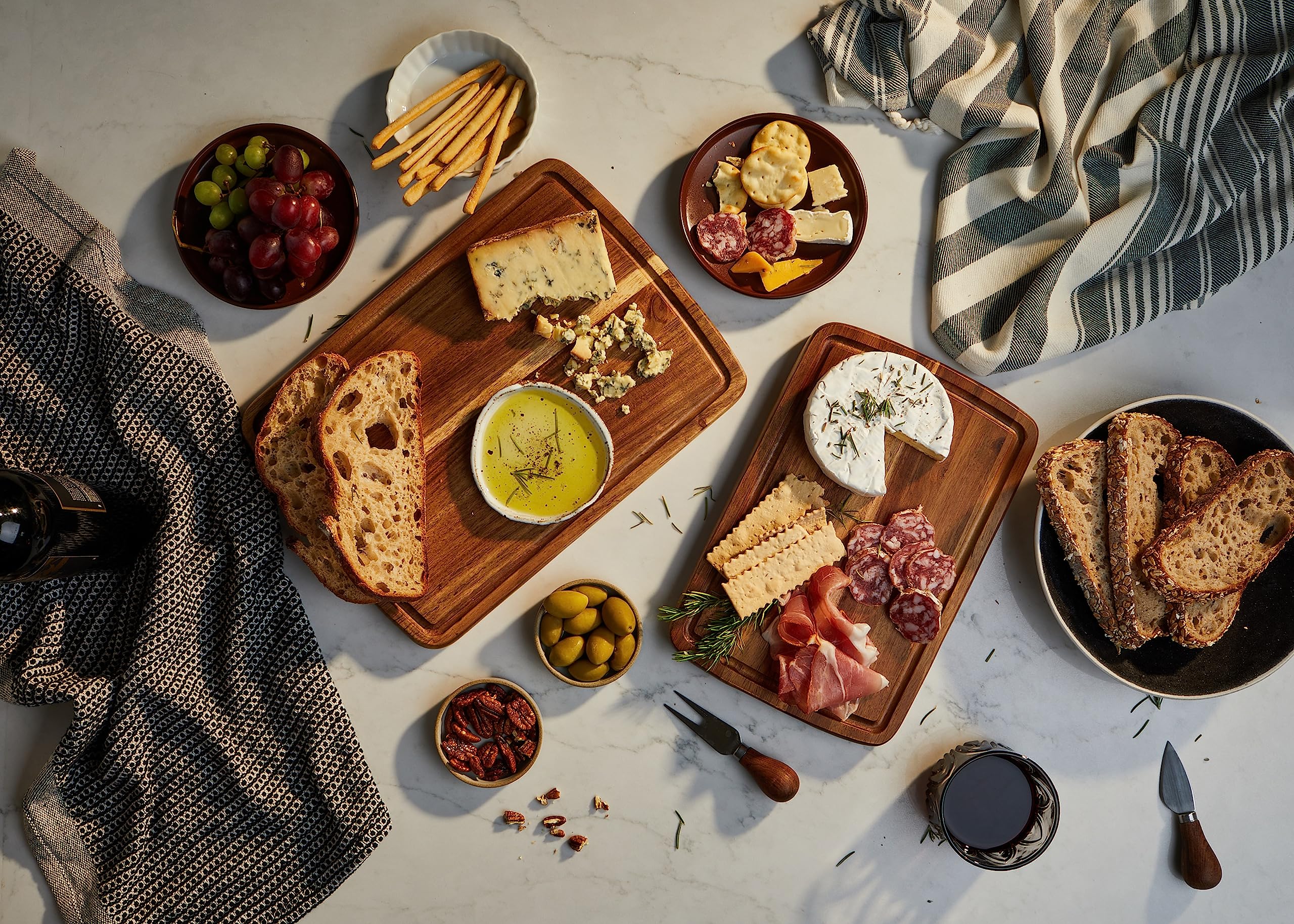 Set of 2 Sonder Los Angeles Acacia Wood Cutting Boards with Juice Groove, Gift Box Included - Small & Medium Sizes: 14x10x1in &