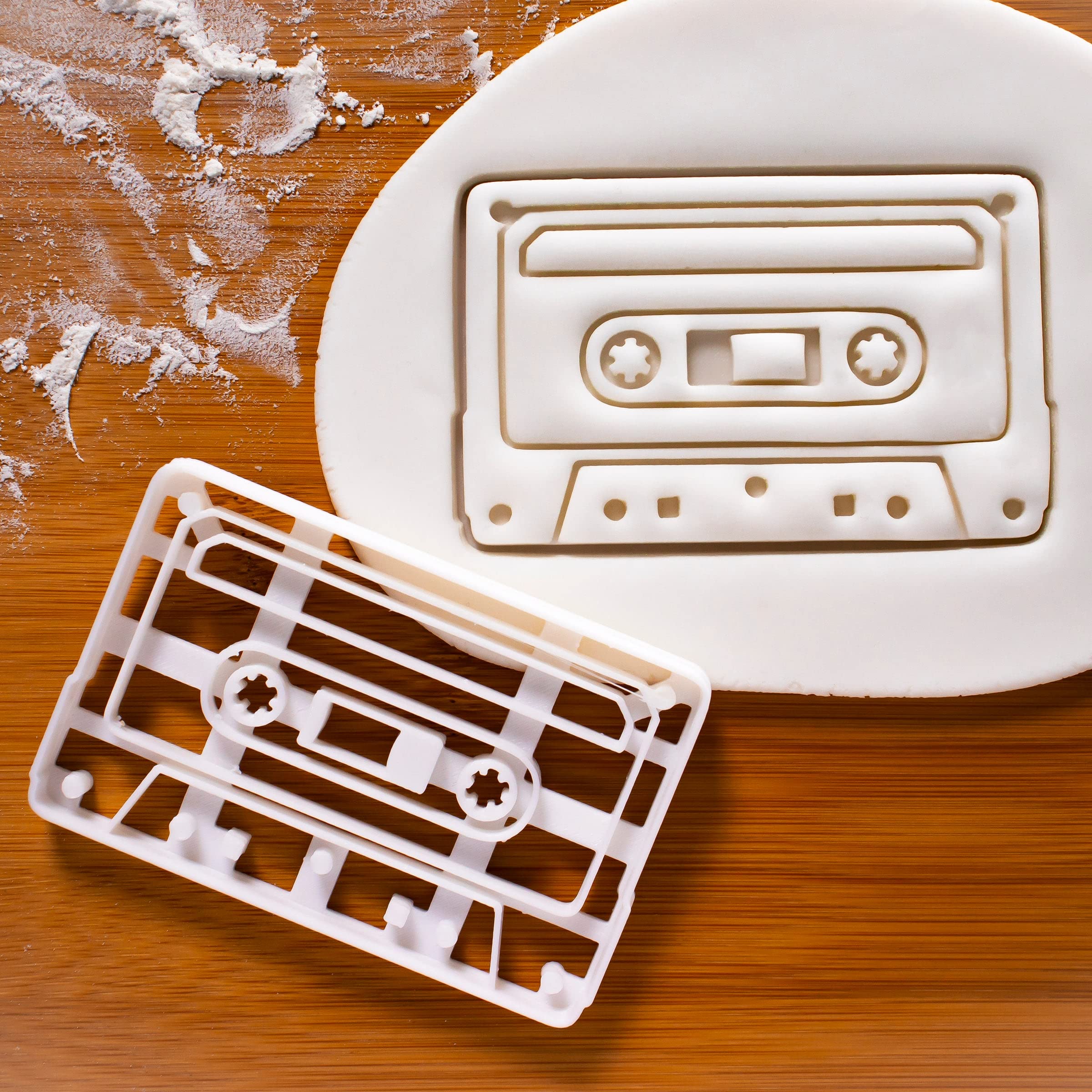 Cassette Tape Cookie Cutter, 1 Piece - Bakerlogy
