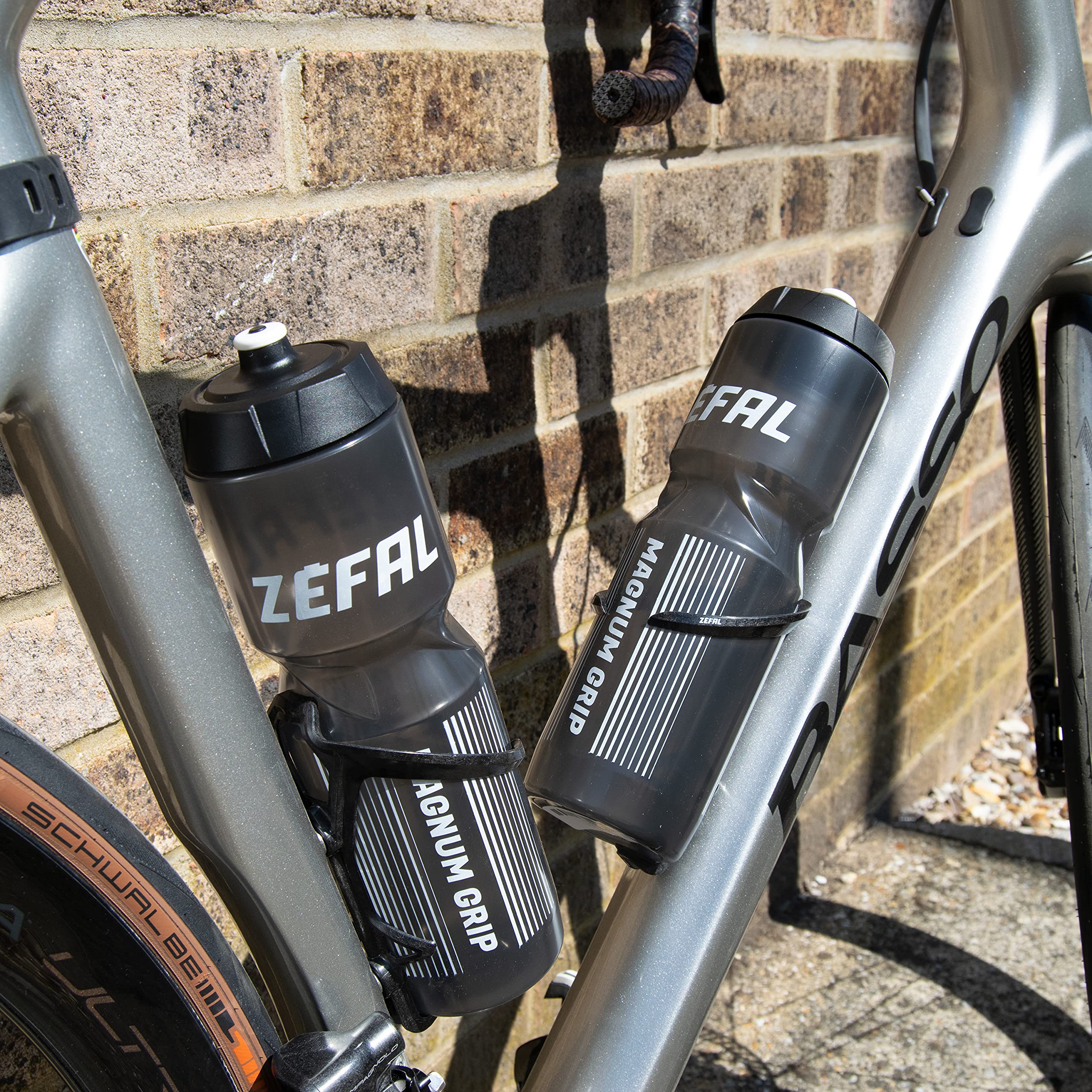 Zefal Magnum-A2 - Large Water Bottle Magnum Color Black Size 1 L