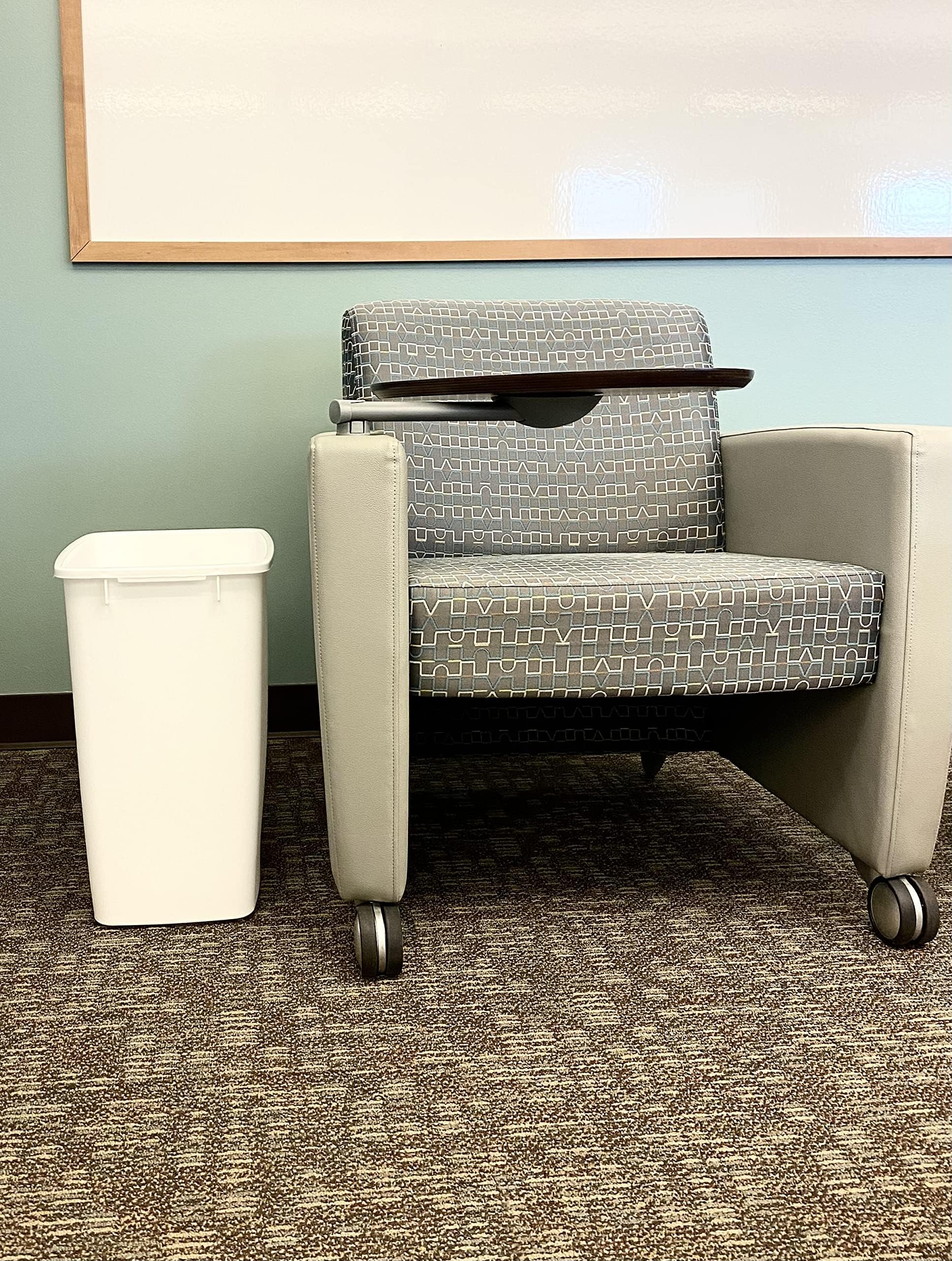 Rubbermaid Small Kitchen Bathroom Trash Can, Under-Sink Waste Basket, Plastic, White, 9 Gallons, 1 Count (Pack Of 1)