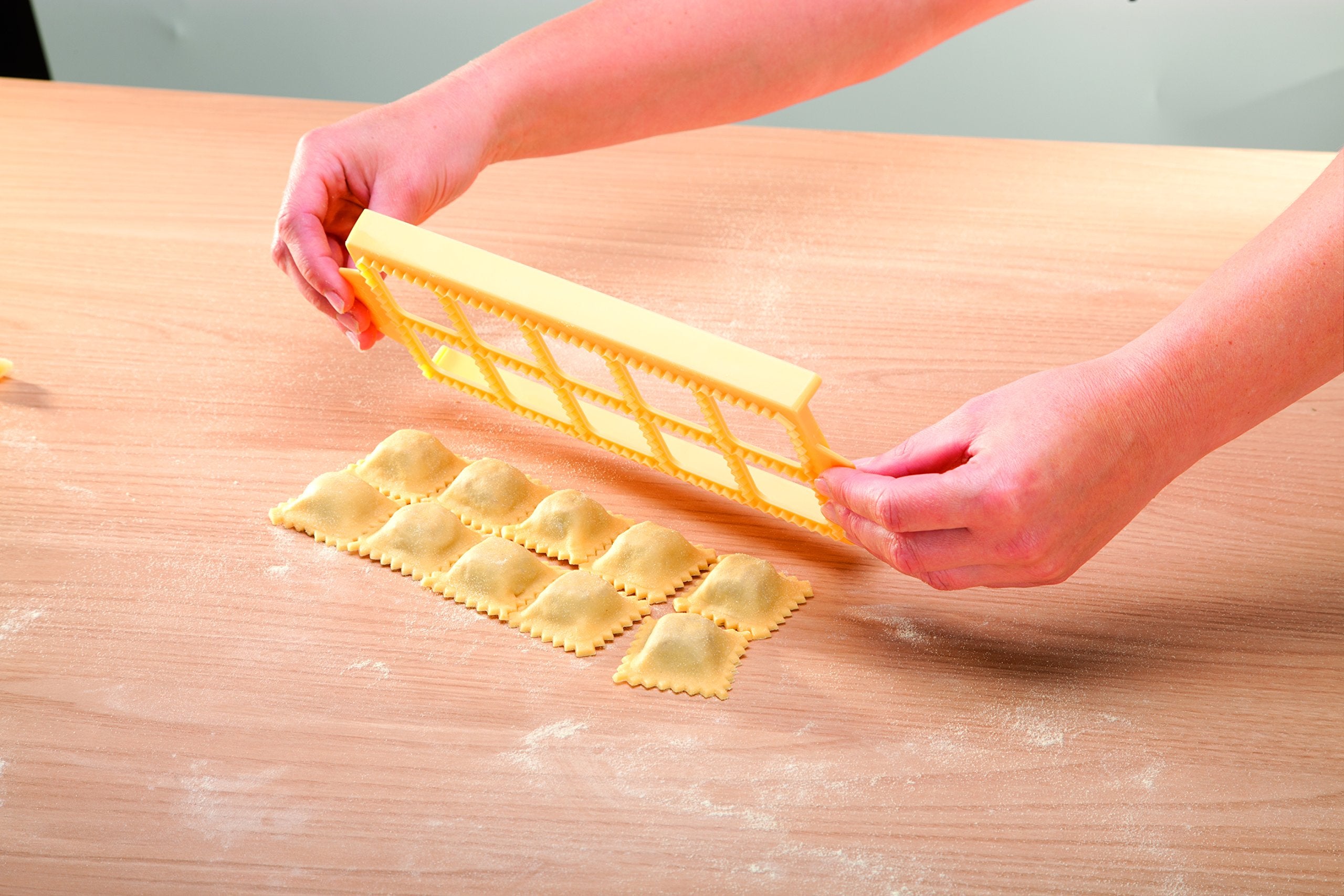Tescoma 630877.00 Ravioli Maker Mold For 10 Square Ravioli, Ravioli Cutter