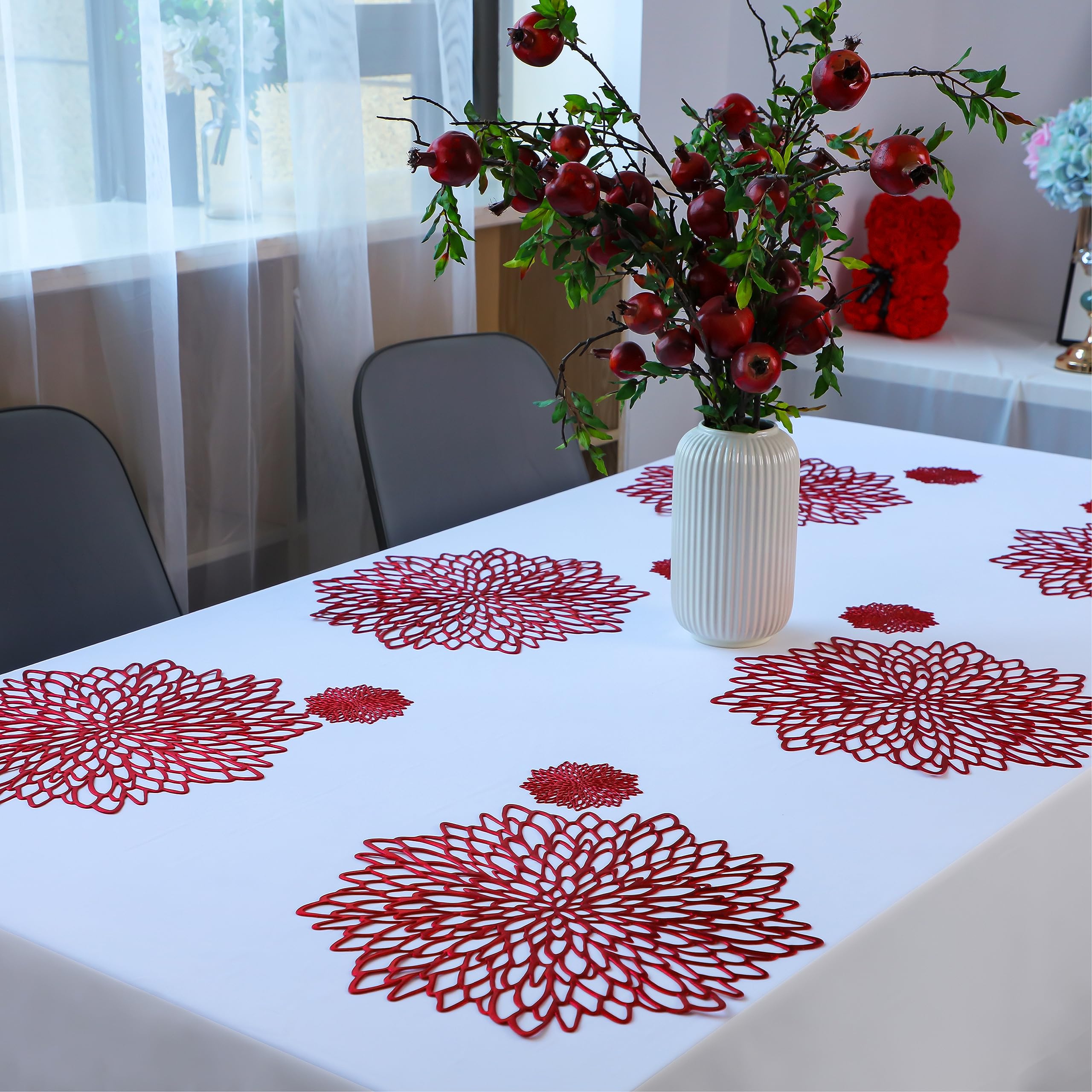 Snowkingdom 6 Pairs Red Placemats & Coasters 12 Pcs Metallic Shiny Pressed Vinyl Dinning Table Mats Round Leaf Decorative For Ch