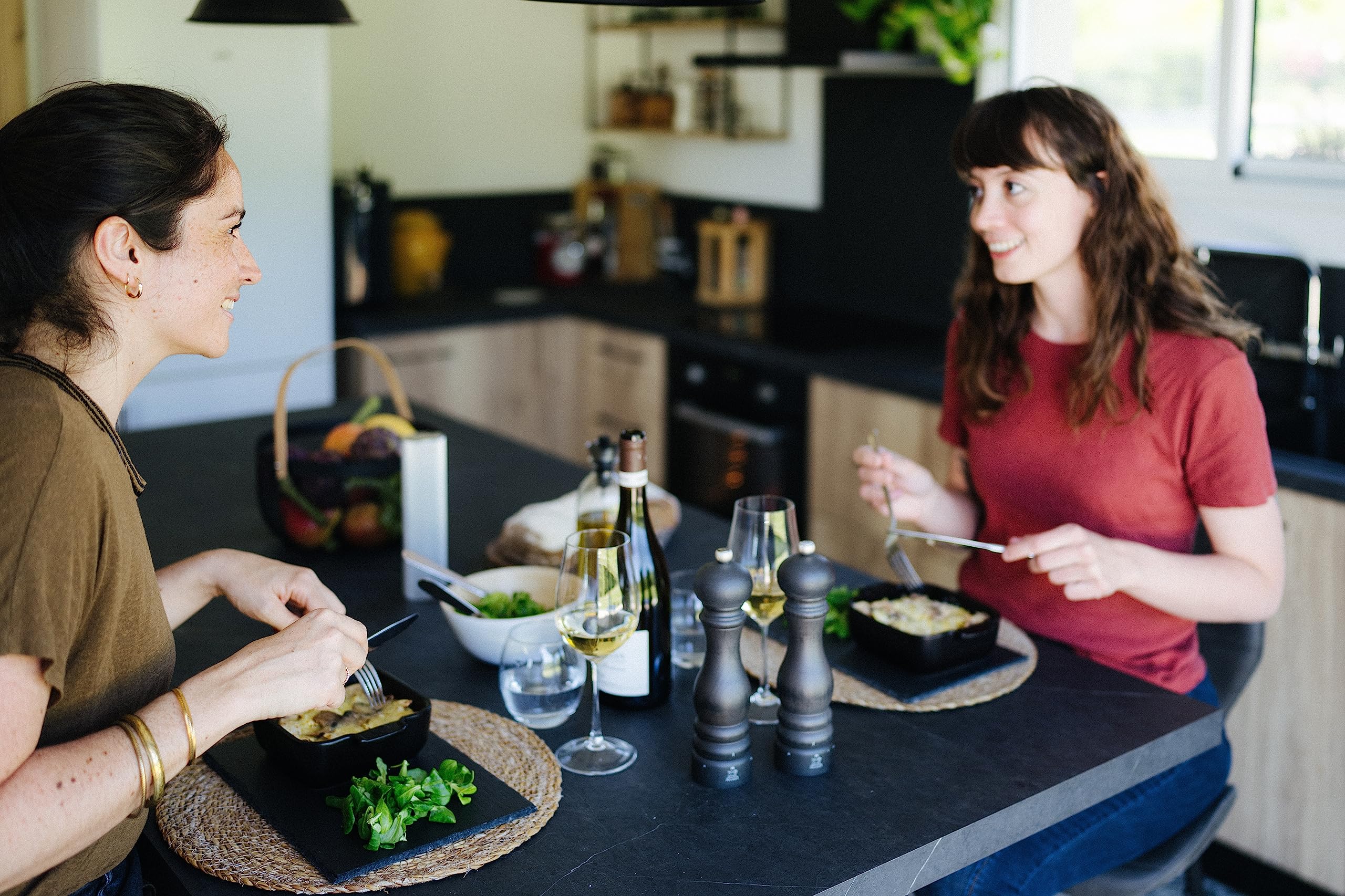 Peugeot - Paris U'Select Manual Pepper Mill - Adjustable Grinder - Beechwood, Graphite Finish 8.67In.