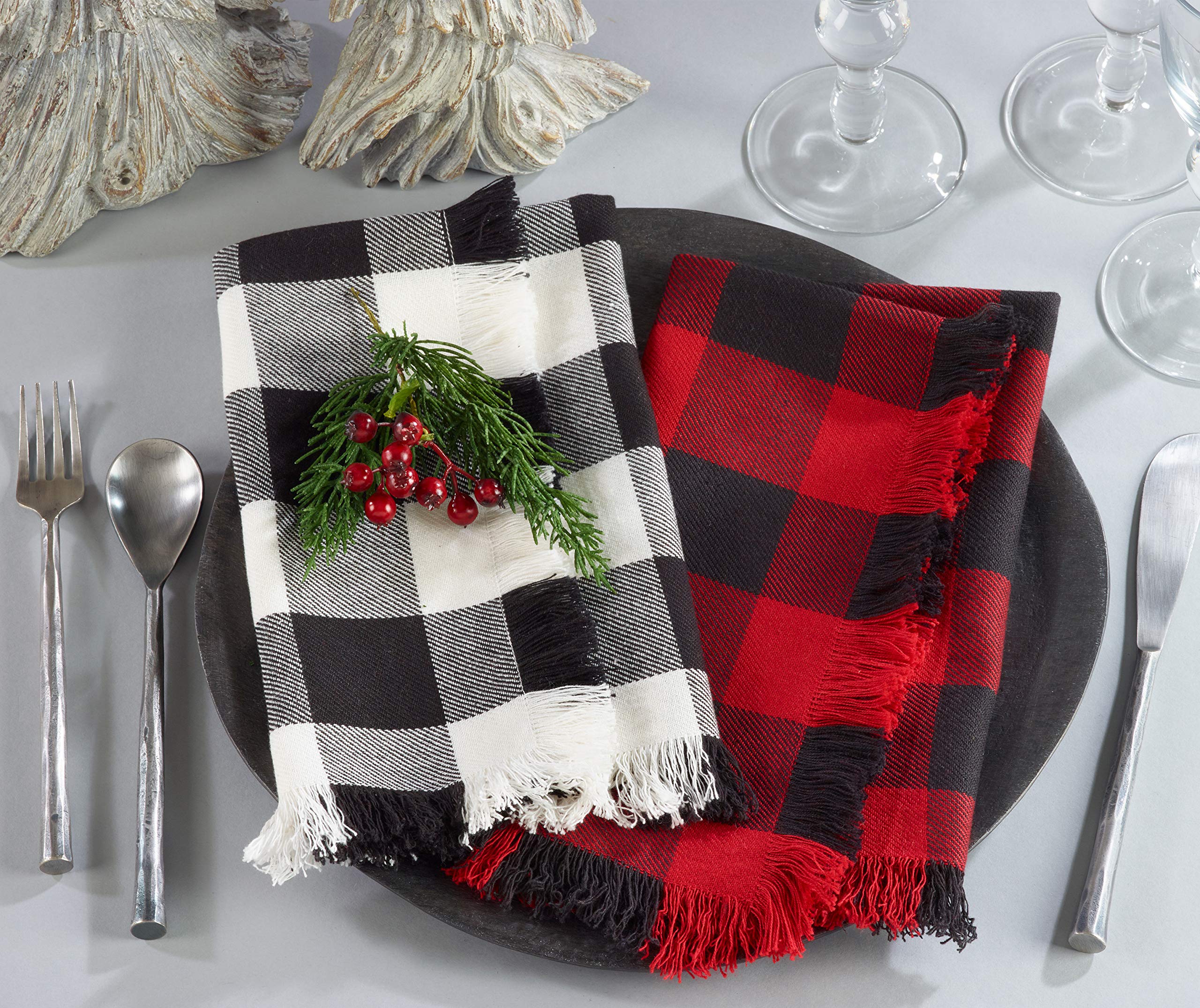 Saro Lifestyle Red Fringed Buffalo Plaid Napkin - 20'' Square - 4 Ct.