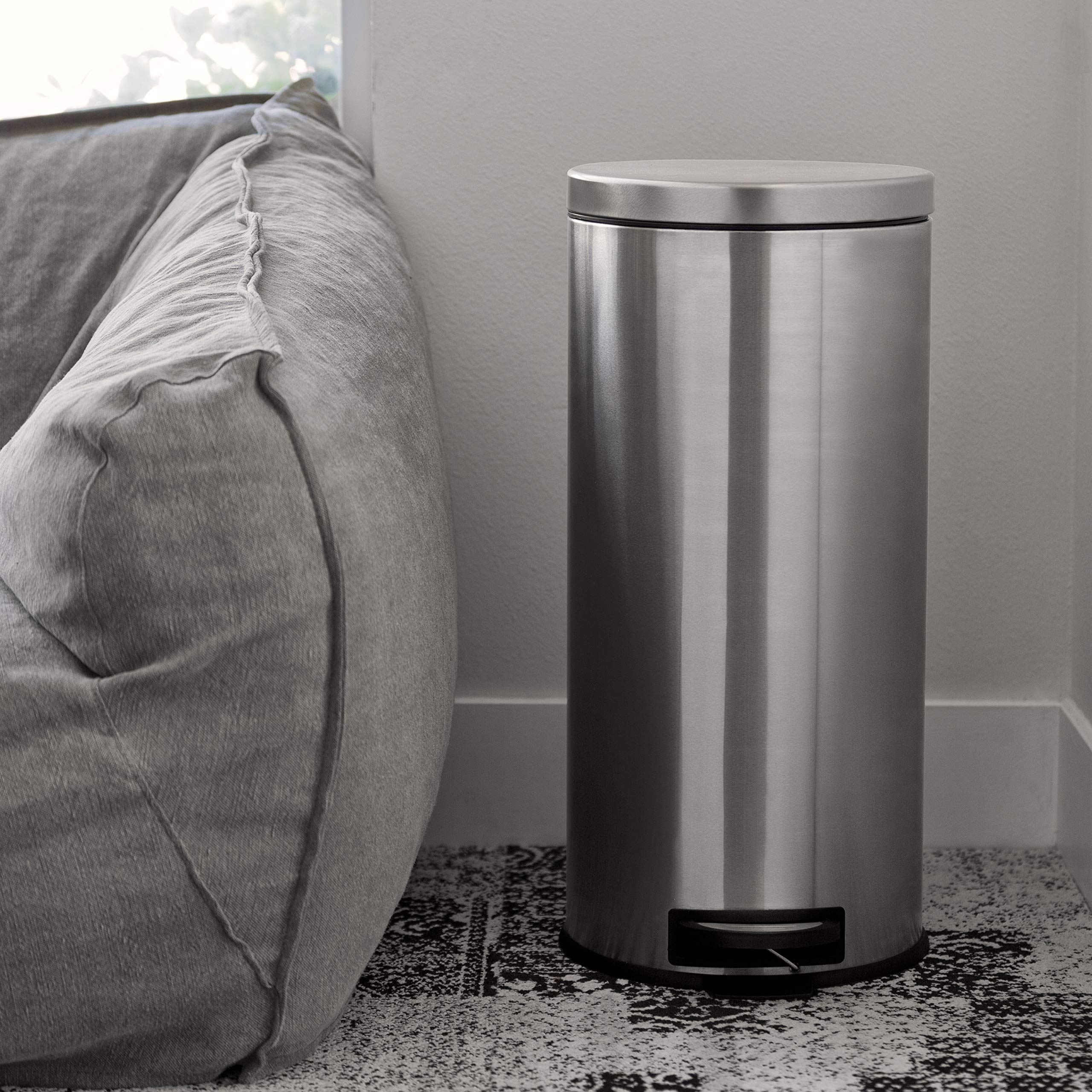 NINESTARS AMZ-CB-SOT-30-1/5-1 CB-SOT-30-1/5-1 Step-on Trash Can Combo Set  8 Gal 30L & 1.2 Gal 5L  Stainless Steel Base (Round  Lid)
