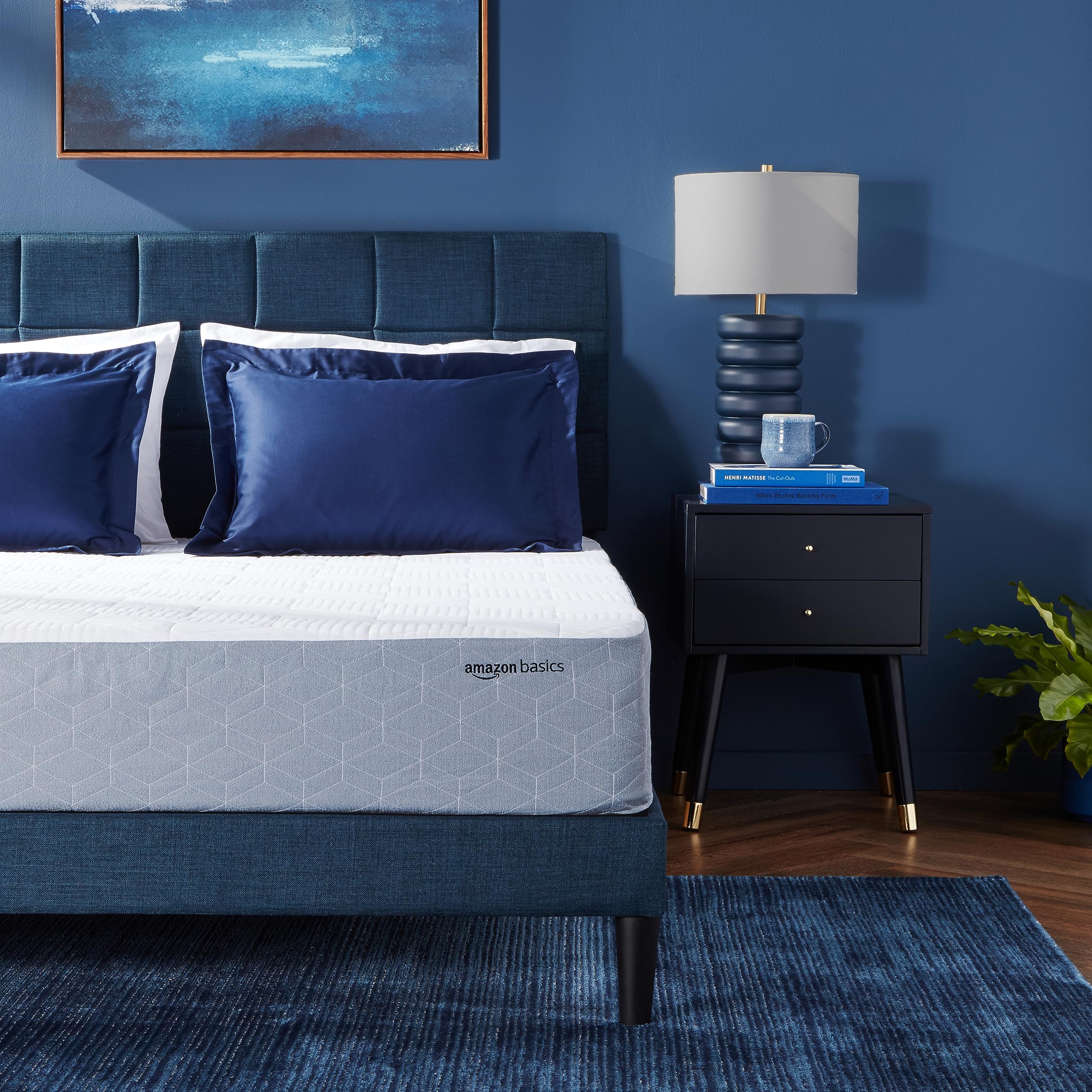 Amazon Basics Memory Foam Mattress, Medium Firm, Cooling Gel, Queen Size Mattress, Certipur-Us Certified Foam, 80 X 60 X 10 Inch