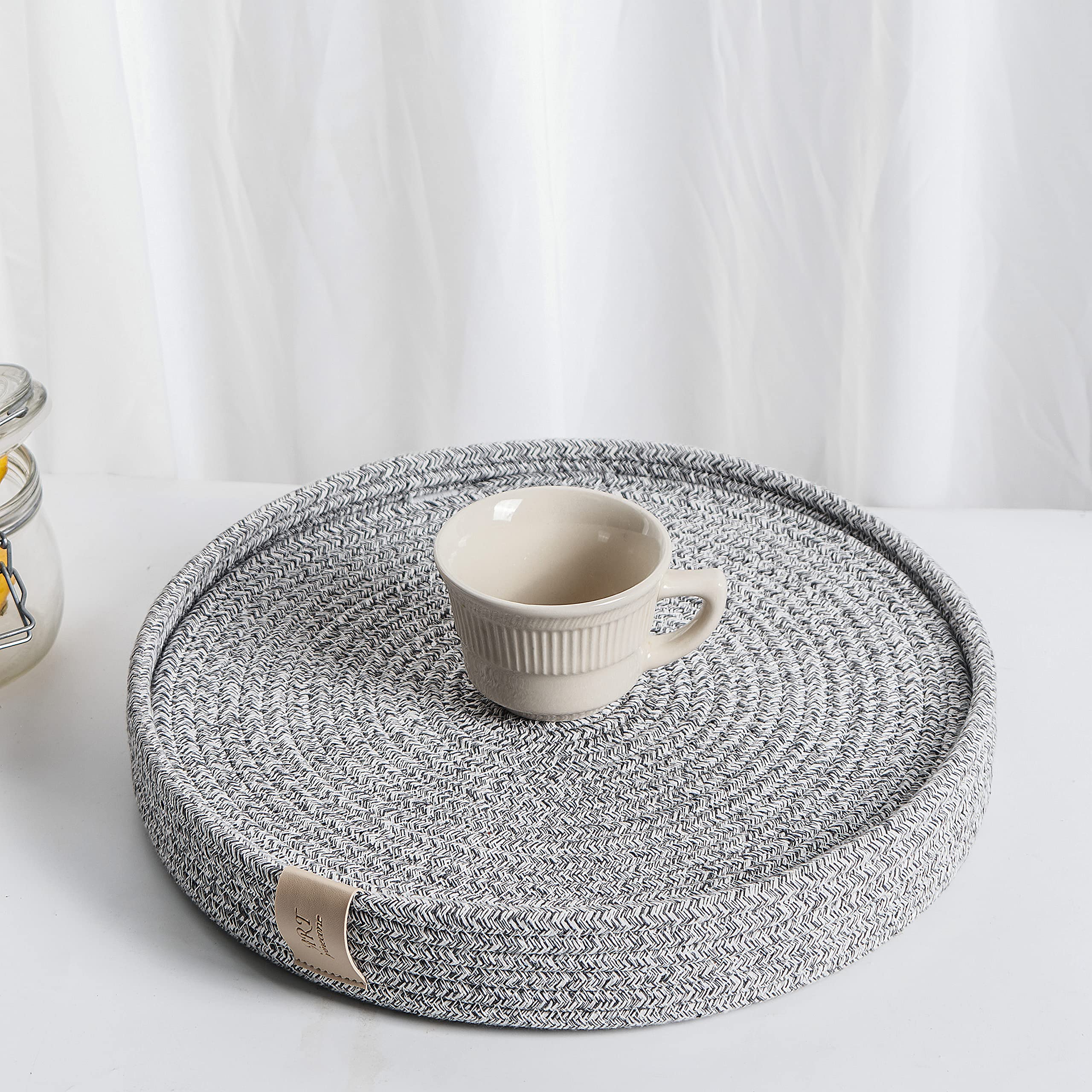 Art Pinecone Round Placemats Set Of 4, Gray Placemat-Woven Cotton Rope Chargers For Dinner Plates, Non-Slip, Heat Resistant Tabl