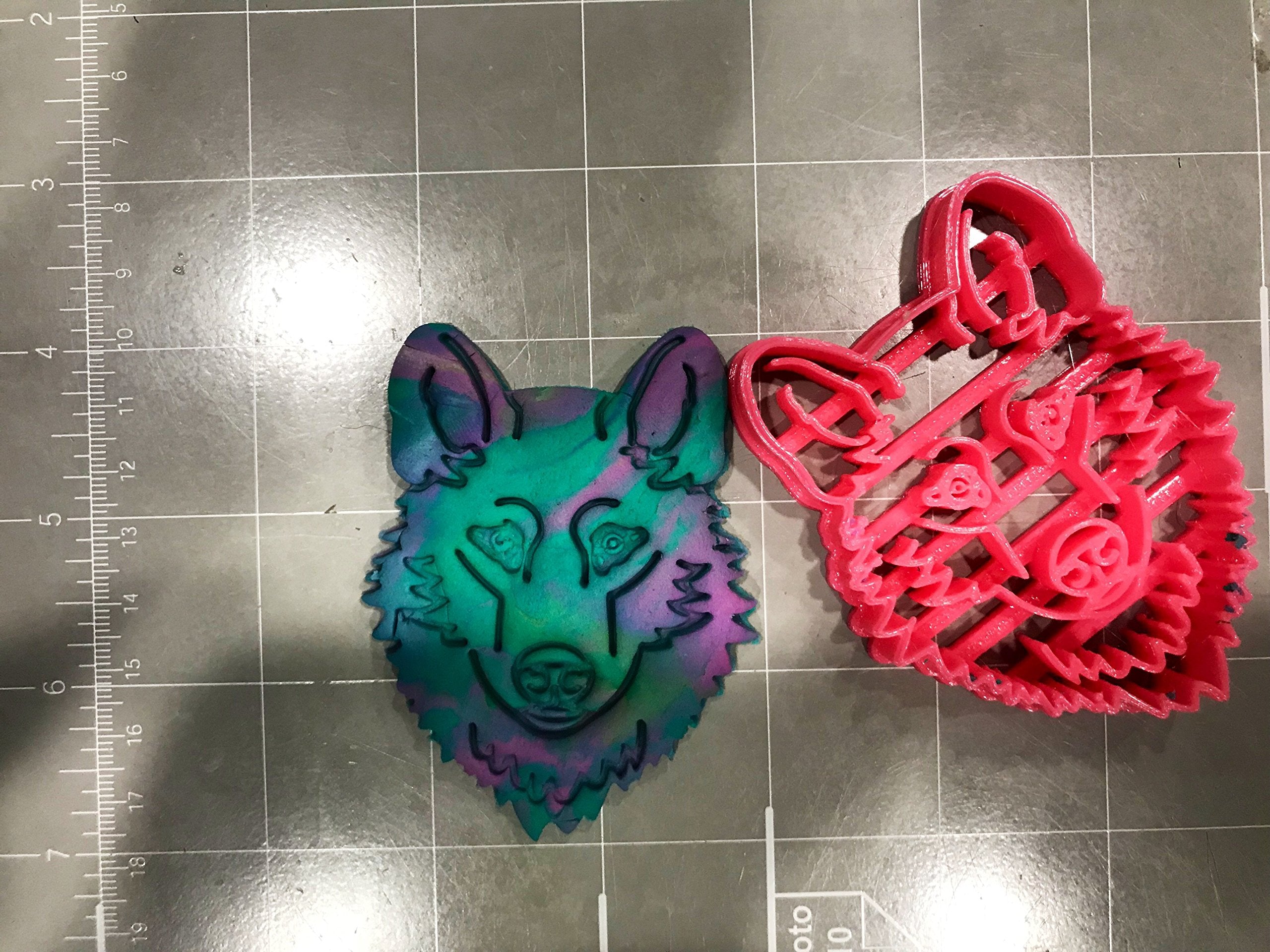 Wolf Cookie Cutter
