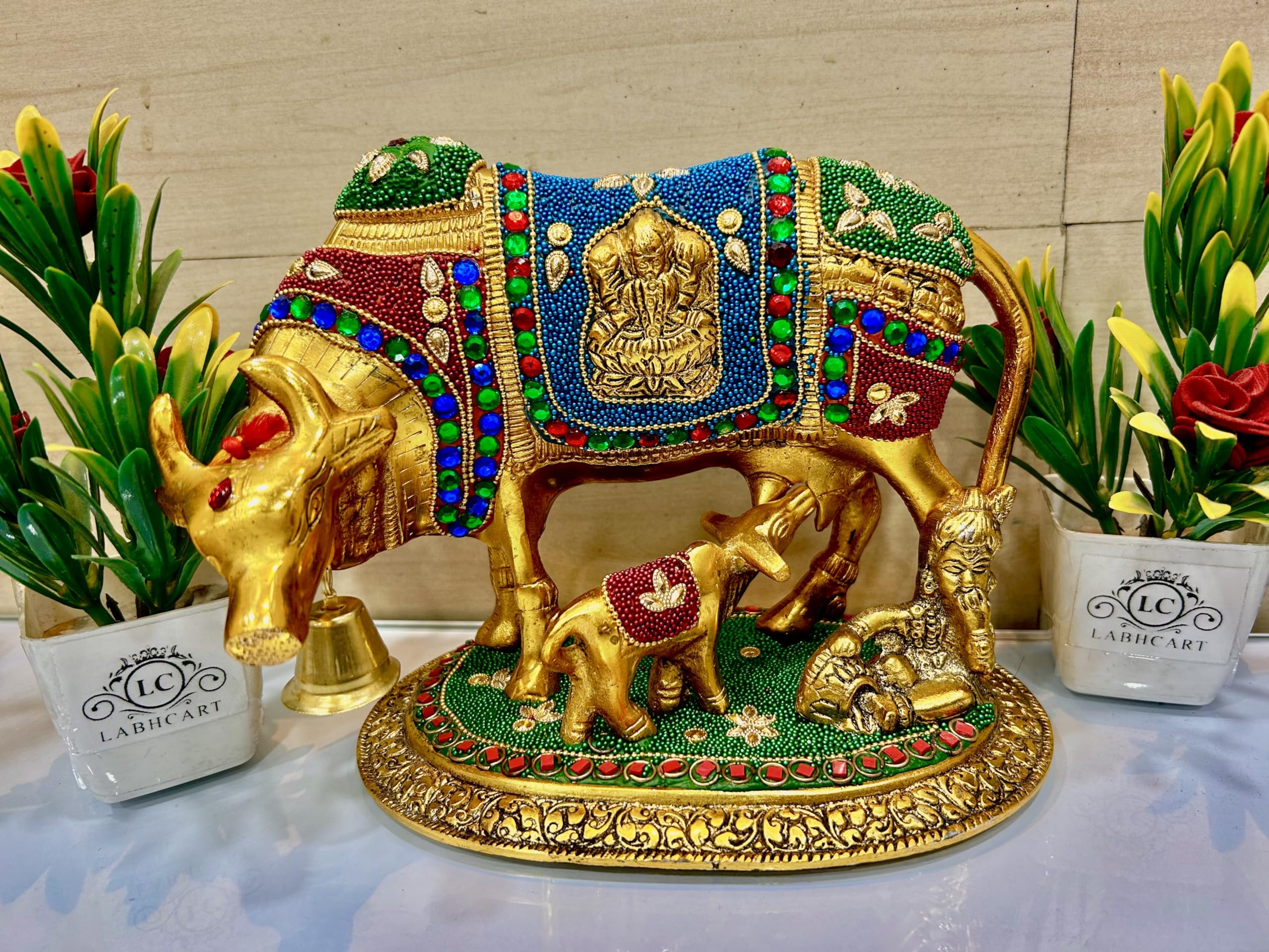 Labhcart Handcrafted Brass Golden Kamdhenu Cow With Calf, Vastu Gau Mata Idol, Spiritual Vastu Nandi Pooja Figurine Sculpture, K