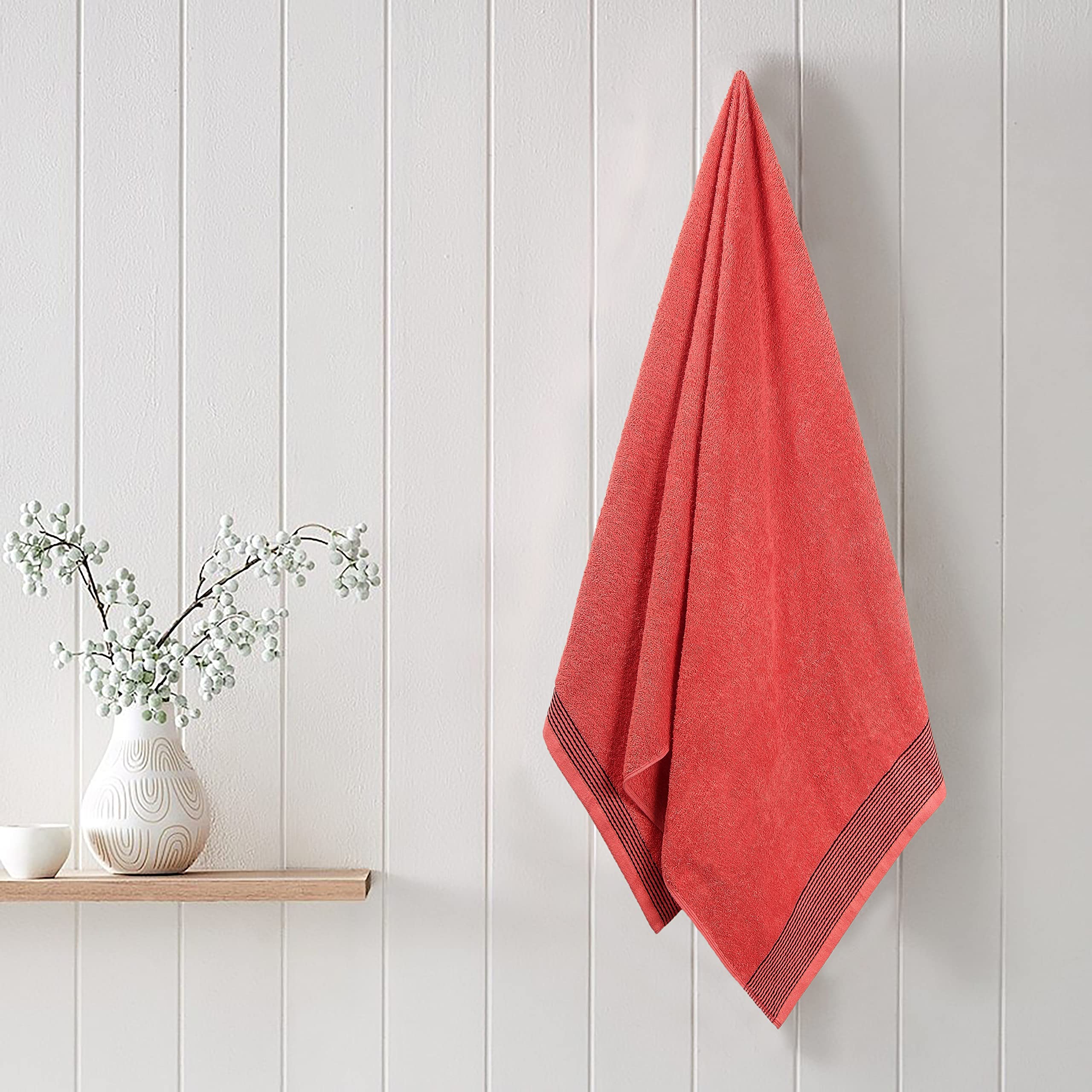 Belizzi Home Ultra Soft 2 Pack Oversized Bath Towel Set 28X55 Inches, 100% Cotton Large Bath Towel, Ultra Absorbant Compact Quic