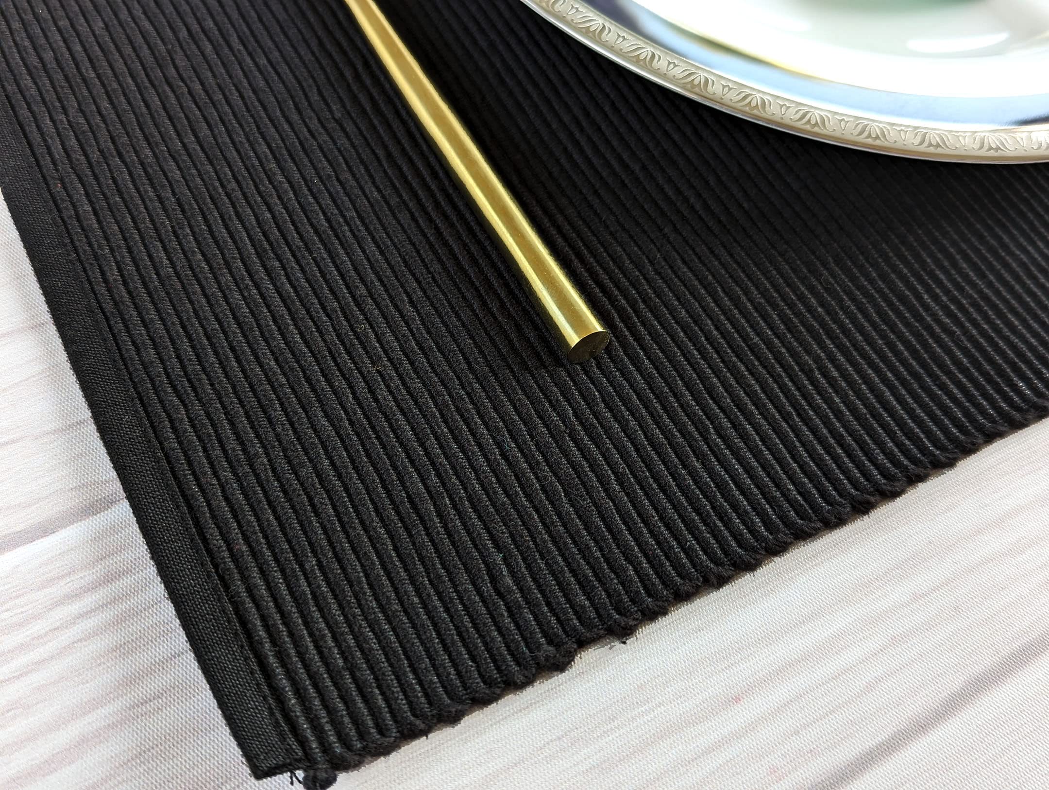 Avka Studio 100% Cotton Ribbed Placemats - Set Of 6-13 X 19 Inches - Black - Everyday Cloth Table Mats - Thick Construction, Was