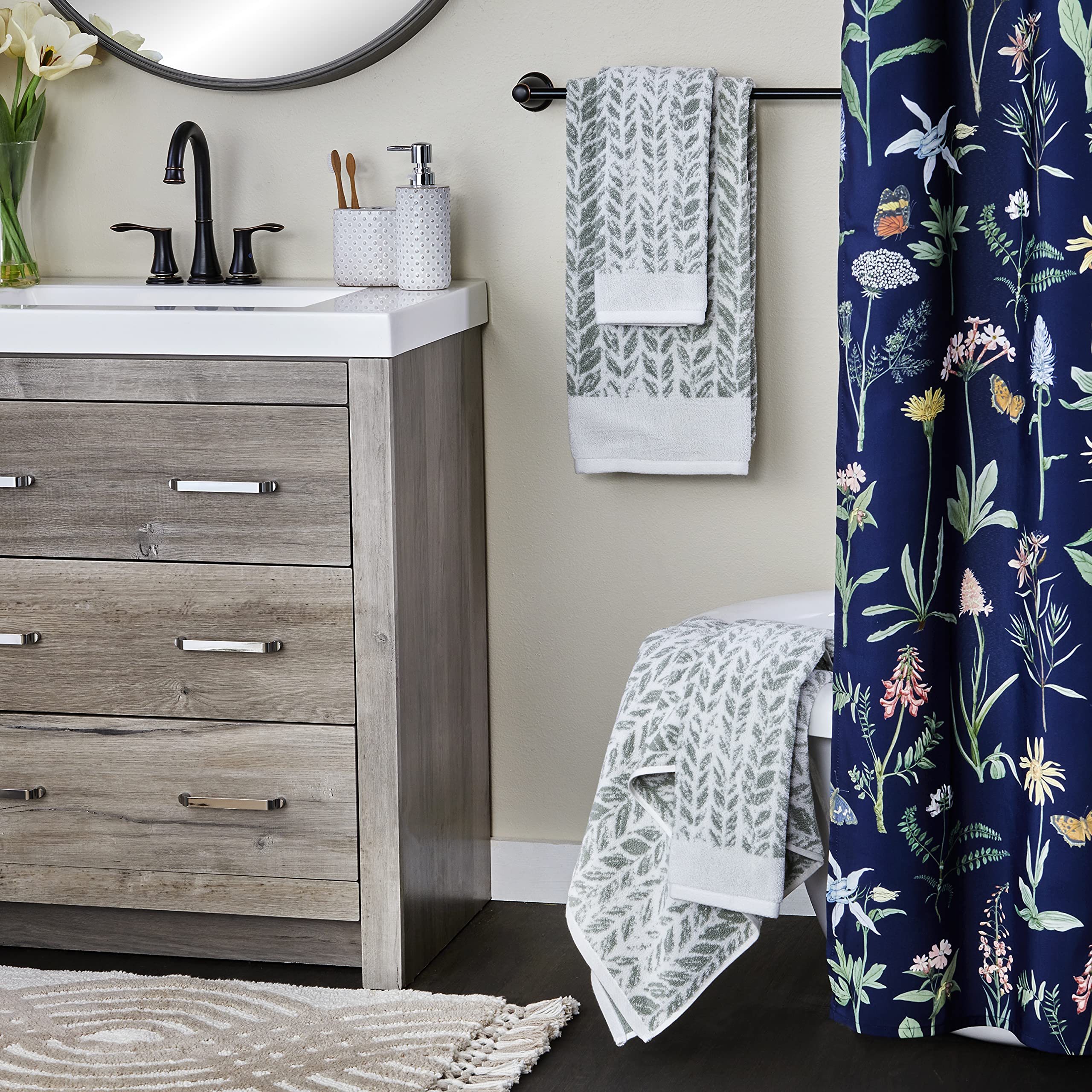 Skl Home By Saturday Knight Ltd. Distressed Leaves Bath Towel,Sage 28X54