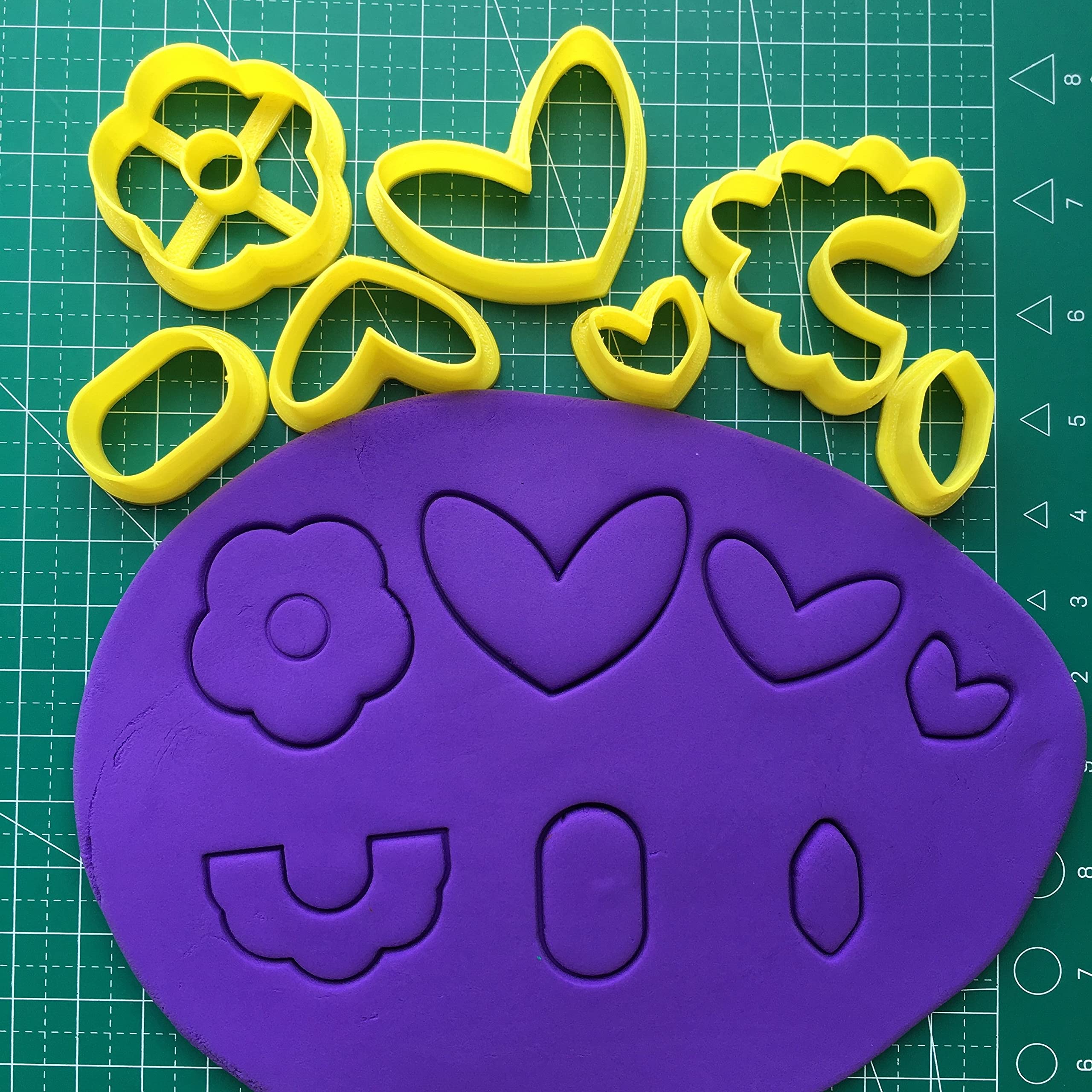 Chenrui 7Pcs Polymer Clay Cutter Set, Flower Heart Shape Cutters