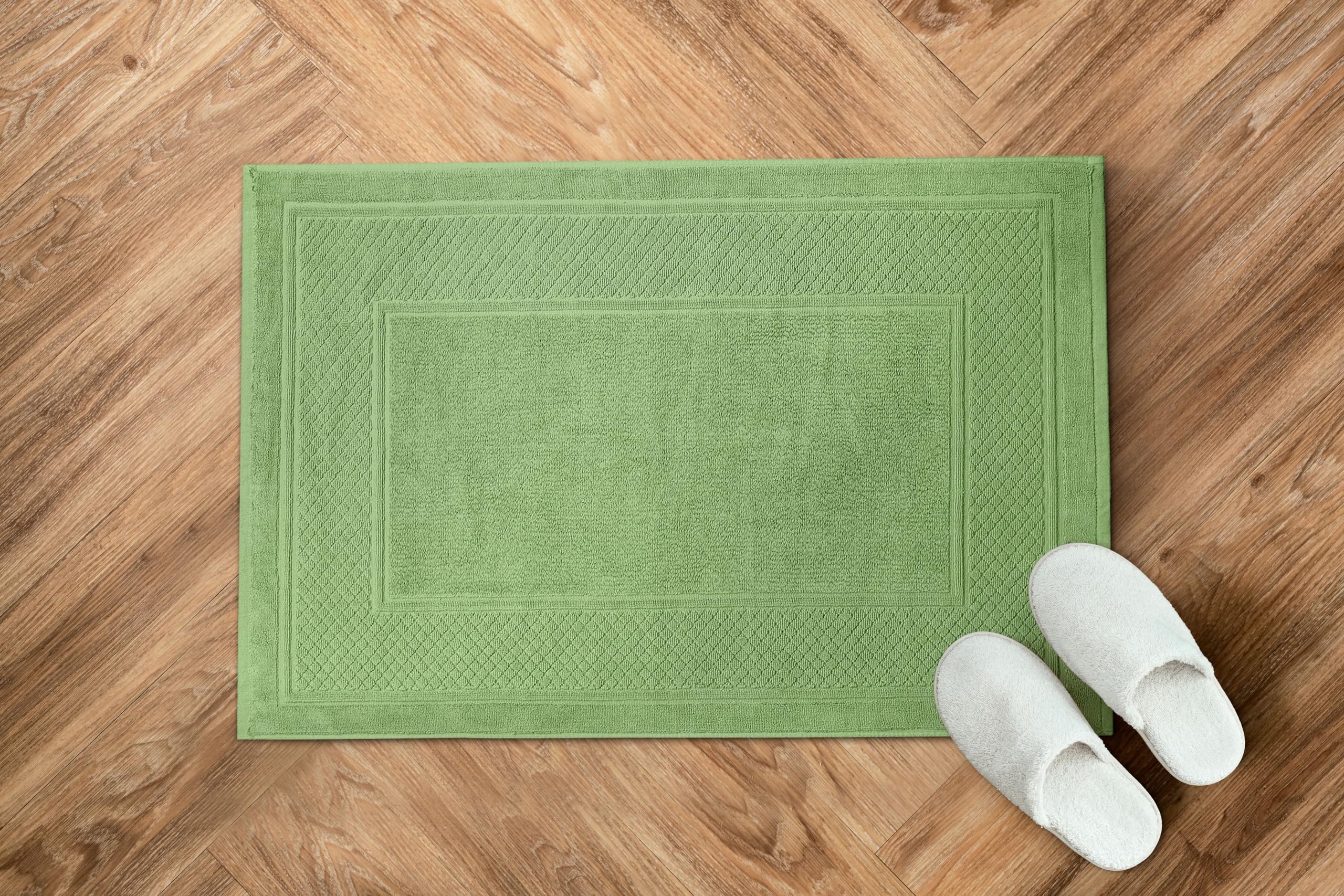 Avalon Bath Mats for Bathroom - Absorbent Bathroom Mats Quick Dry Bath Mat - 100% Cotton Bath Mats Soft Bathroom Floor Mat - Green Bath Mat Absorbent Bath Mat Set of 2 (22x34 Inches)
