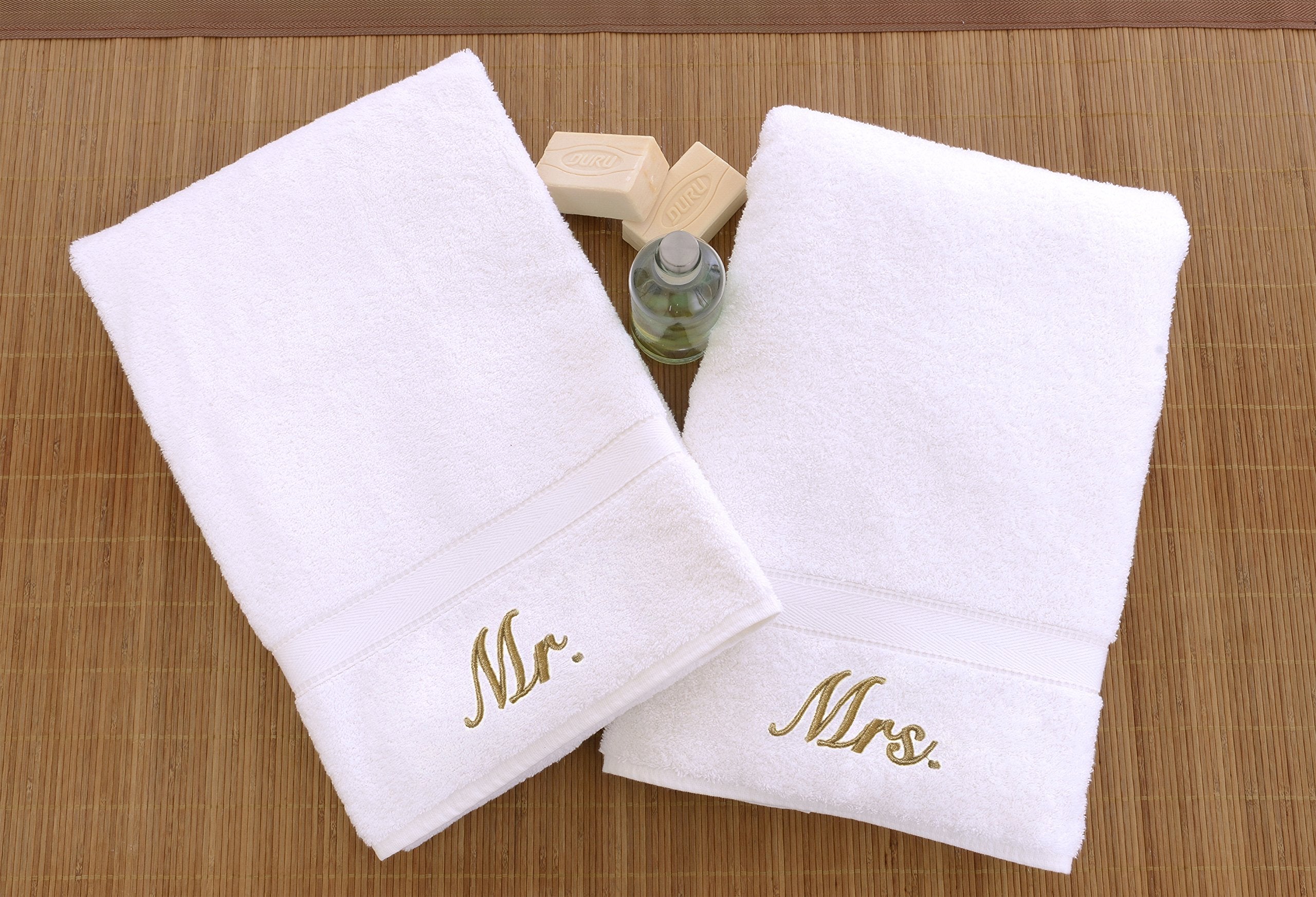 Linum Home Textiles Personalized Mr. And Mrs. Hand Towel, Set Of 2, White/Gold