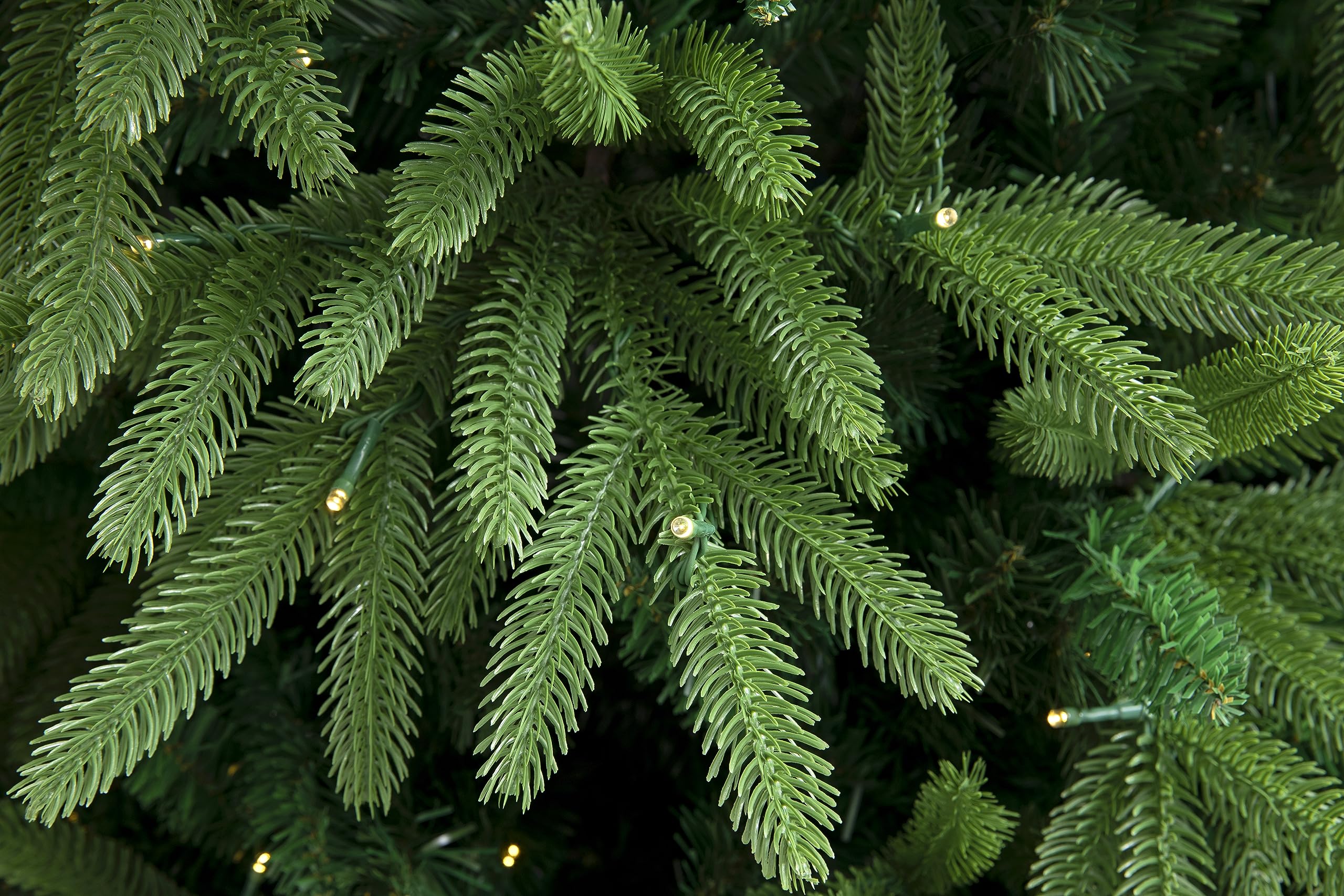 Evergreen Valley Fraser Fir Christmas Tree (6ft Pre-lit)