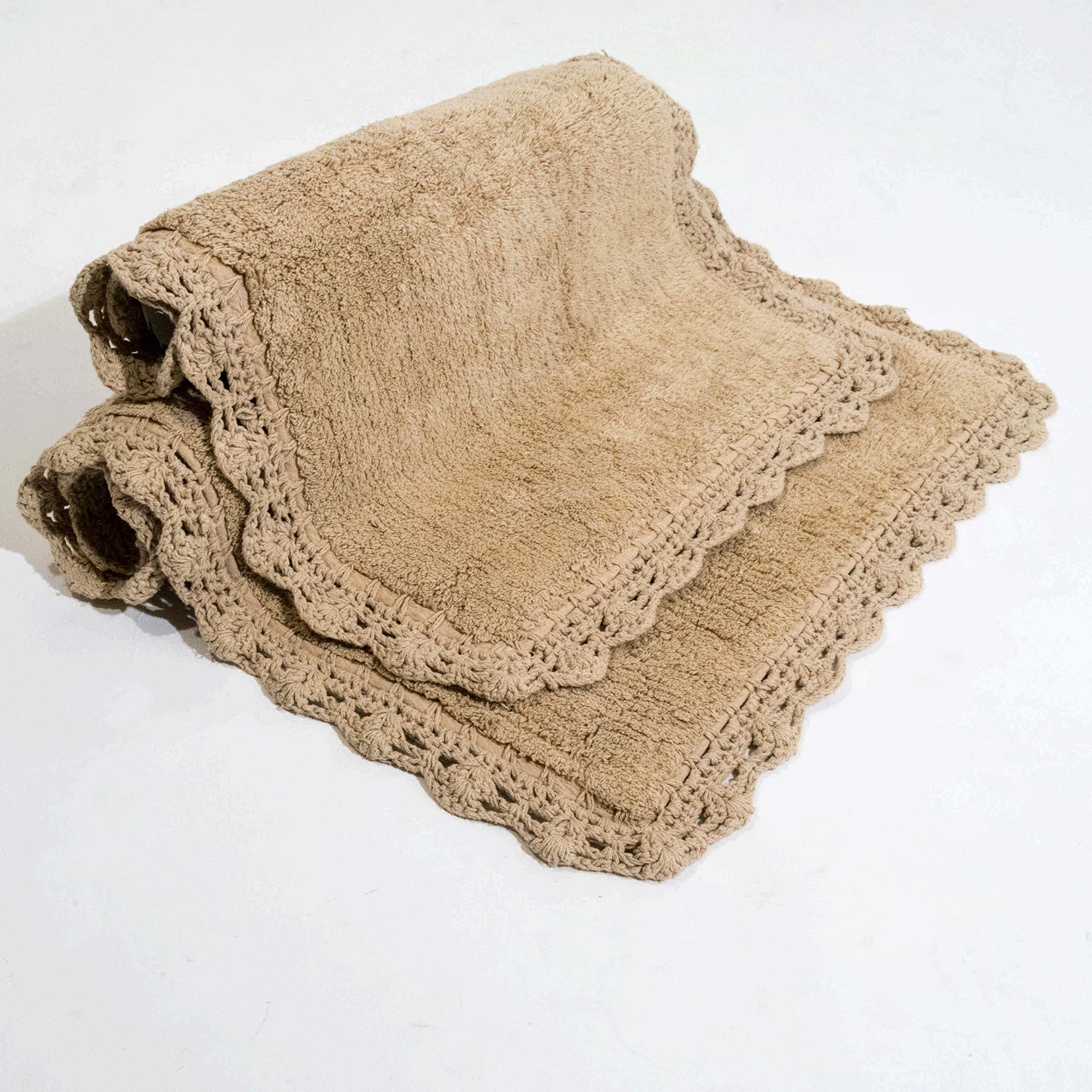 Chesapeake Merchandising Crochet 2-Piece Bath Rug Set, 21'' X 34'' & 17'' X 24'', Linen