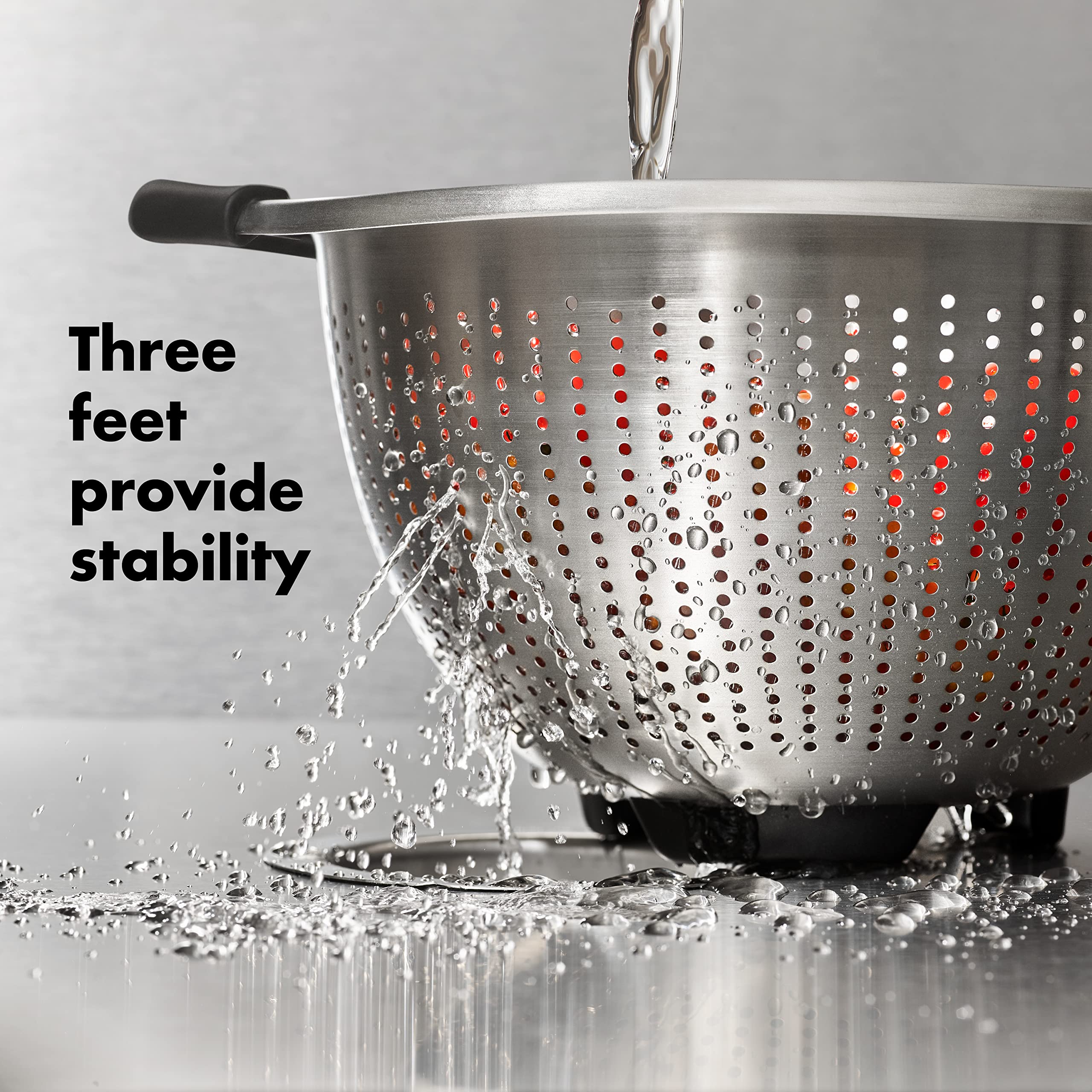 OXO Good Grips Stainless Steel Colander, 3 Qt/2.8L, Durable Kitchen Strainer
