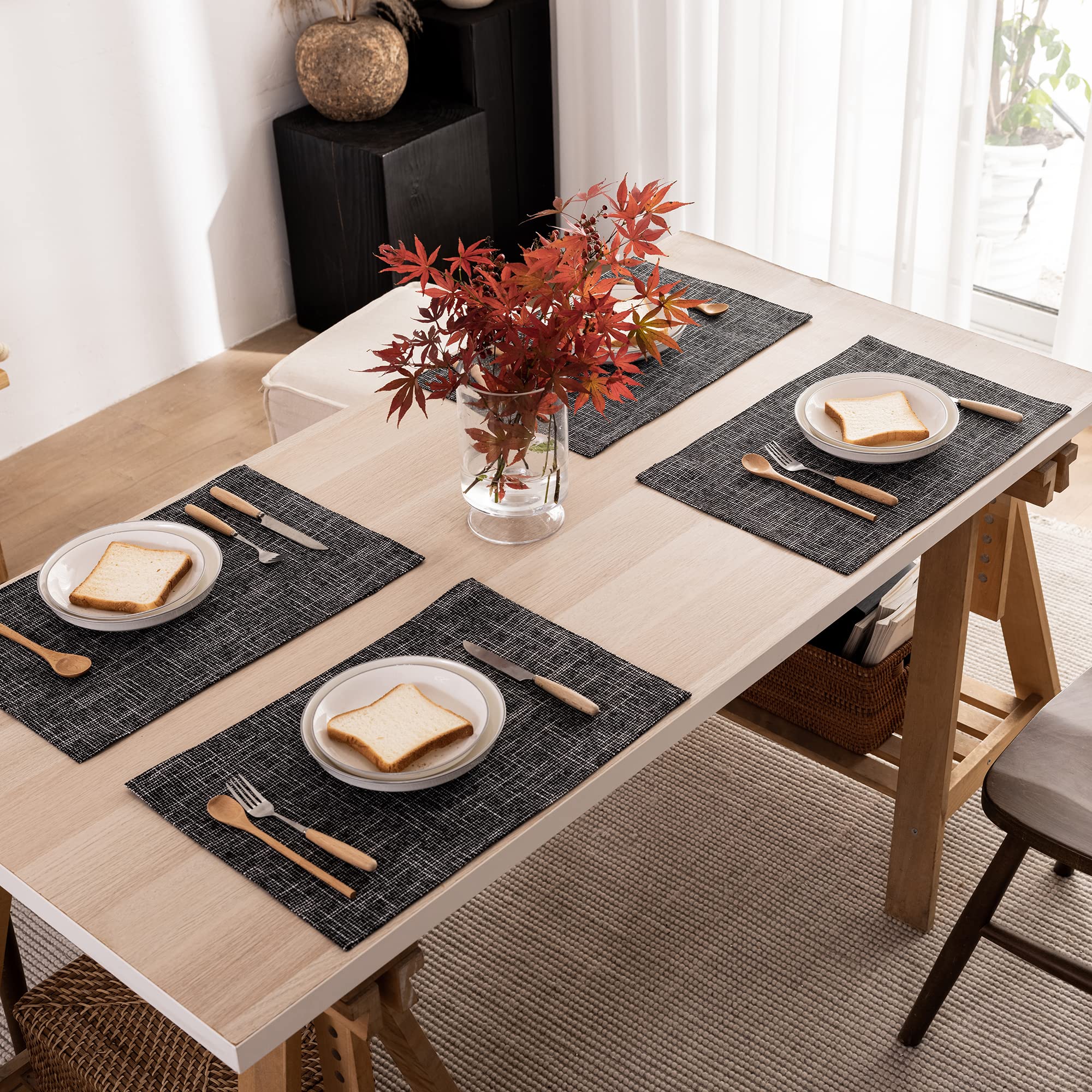 Kevin Textile Table Mats Set Of 4 Heat Resistant Washable Placemats For Parties Buffet Dinner, 13 X 19 Inches, Black