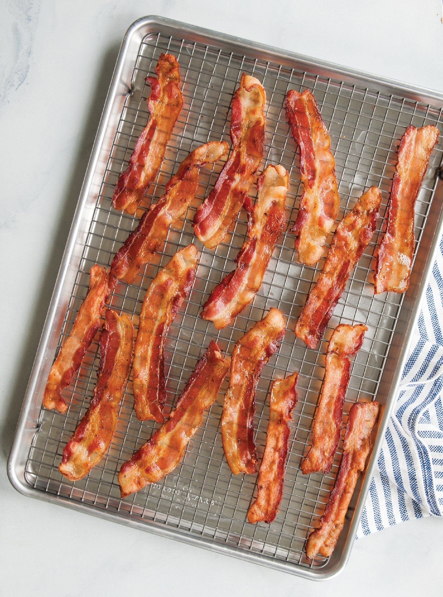 Nordic Ware 2 Pc Naturals Big Sheet W/Oven Safe Nonstick Grid, 1 Pack, Aluminum