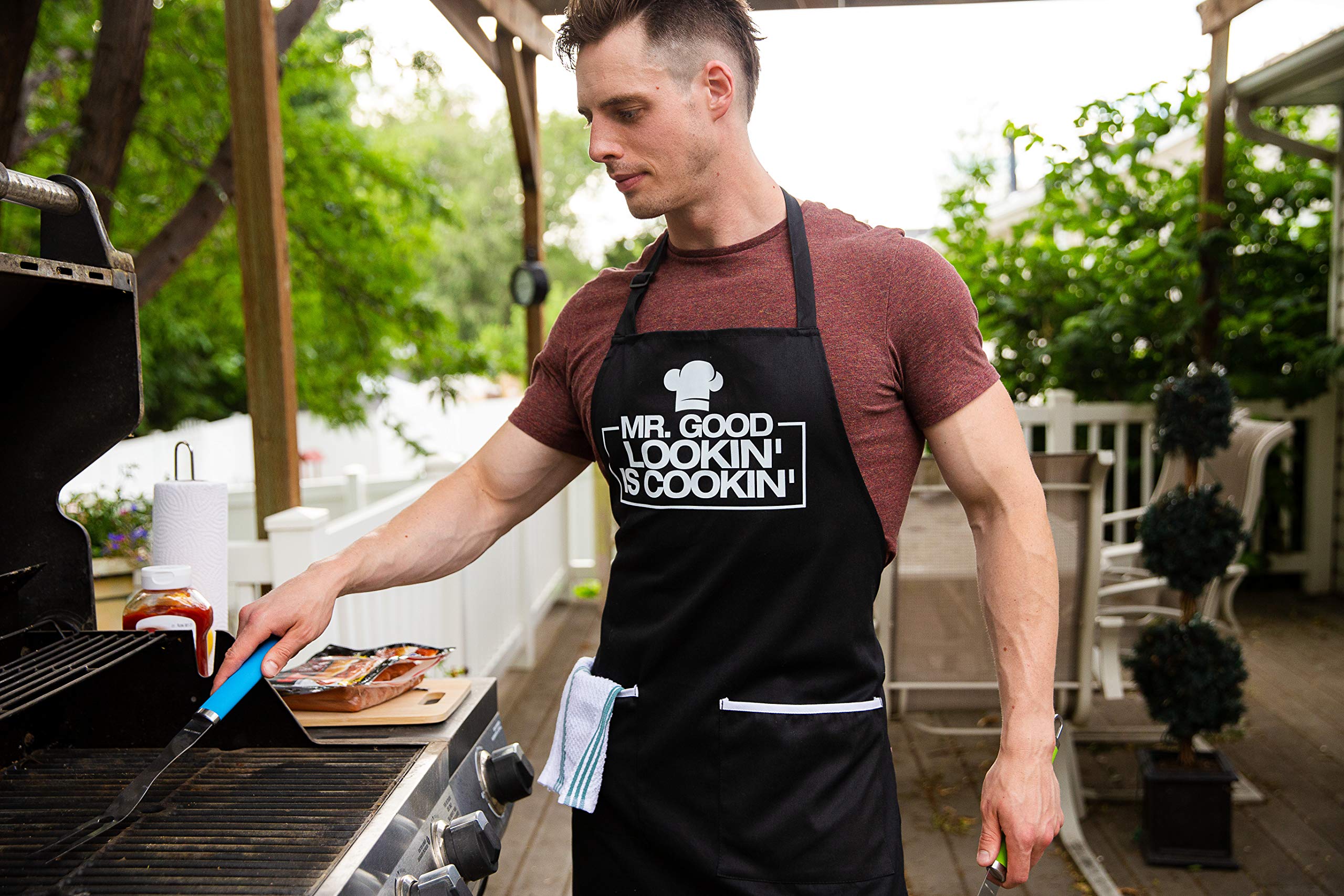 Funny Apron For Men - Mr. Good Looking Is Cooking - Bbq Grill Apron For A Husband, Dad, Boyfriend Or Any Friend That Cooks Like
