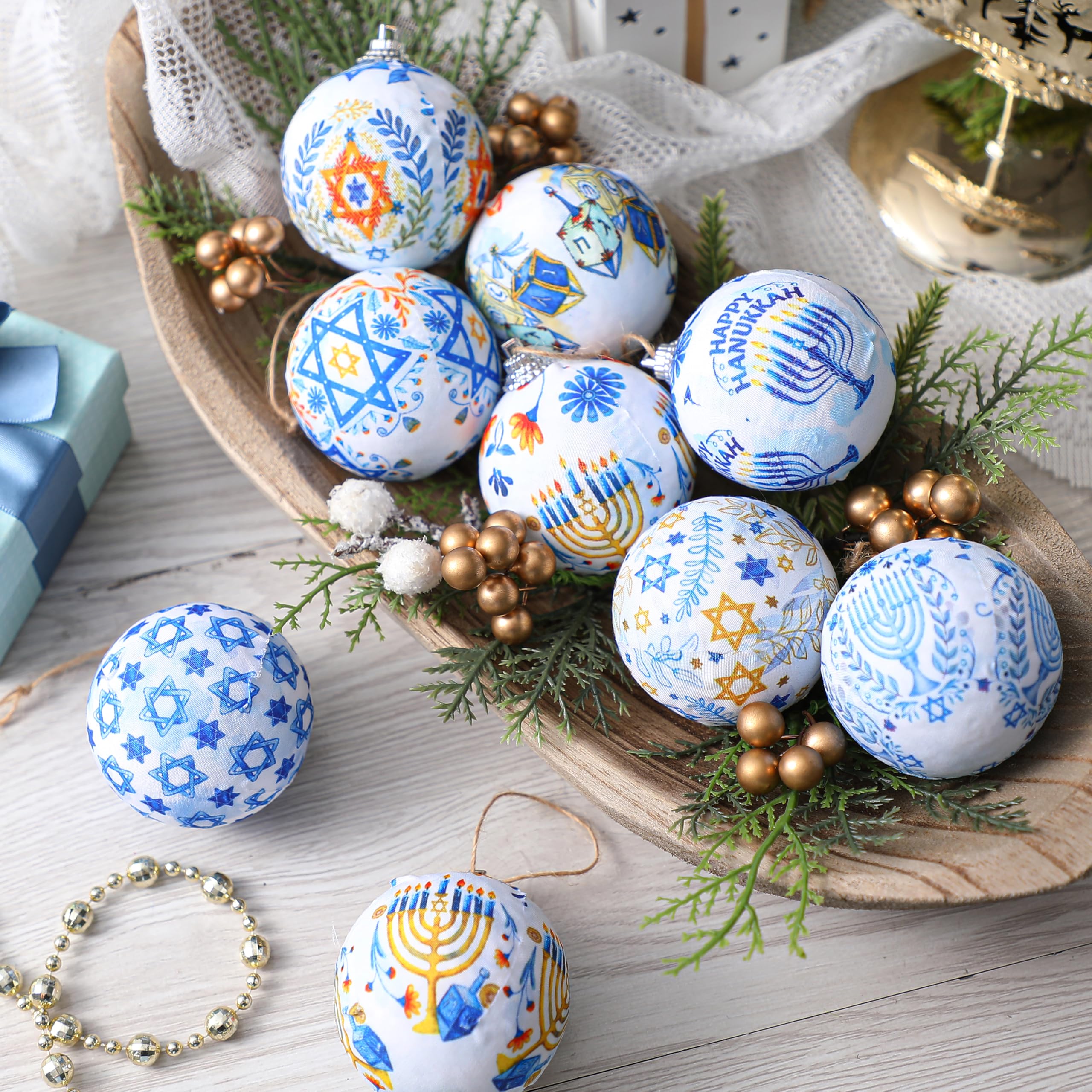 Outus 16 Pcs Hanukkah Ball Ornaments Hanukkah Hanging Ornament for Tree Blue and White Jewish Christmas Decorations for Tree Sta