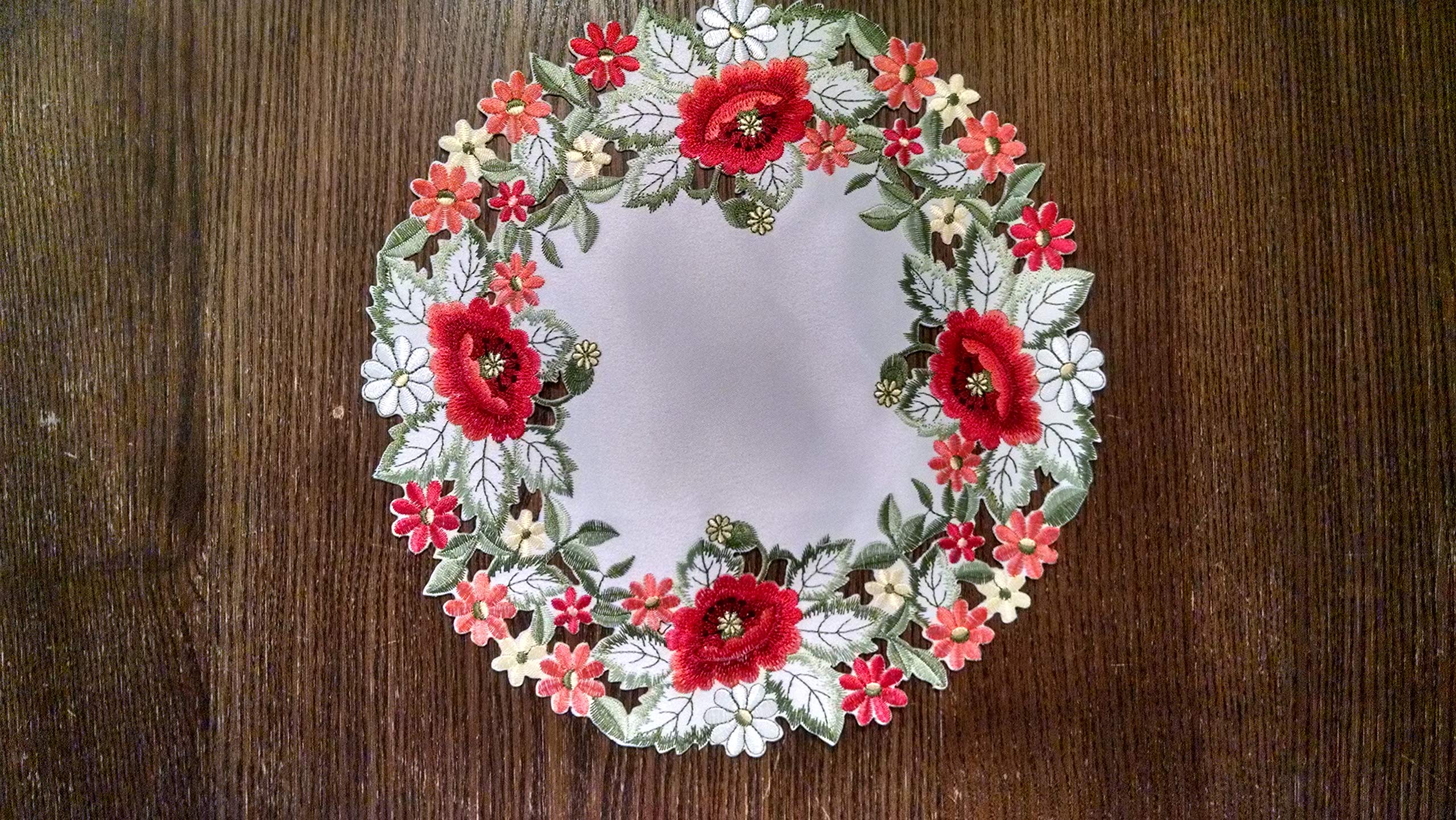 Doily Boutique Round Doily With Red Poppy Flowers On Antique White Material, Size 23 Inches