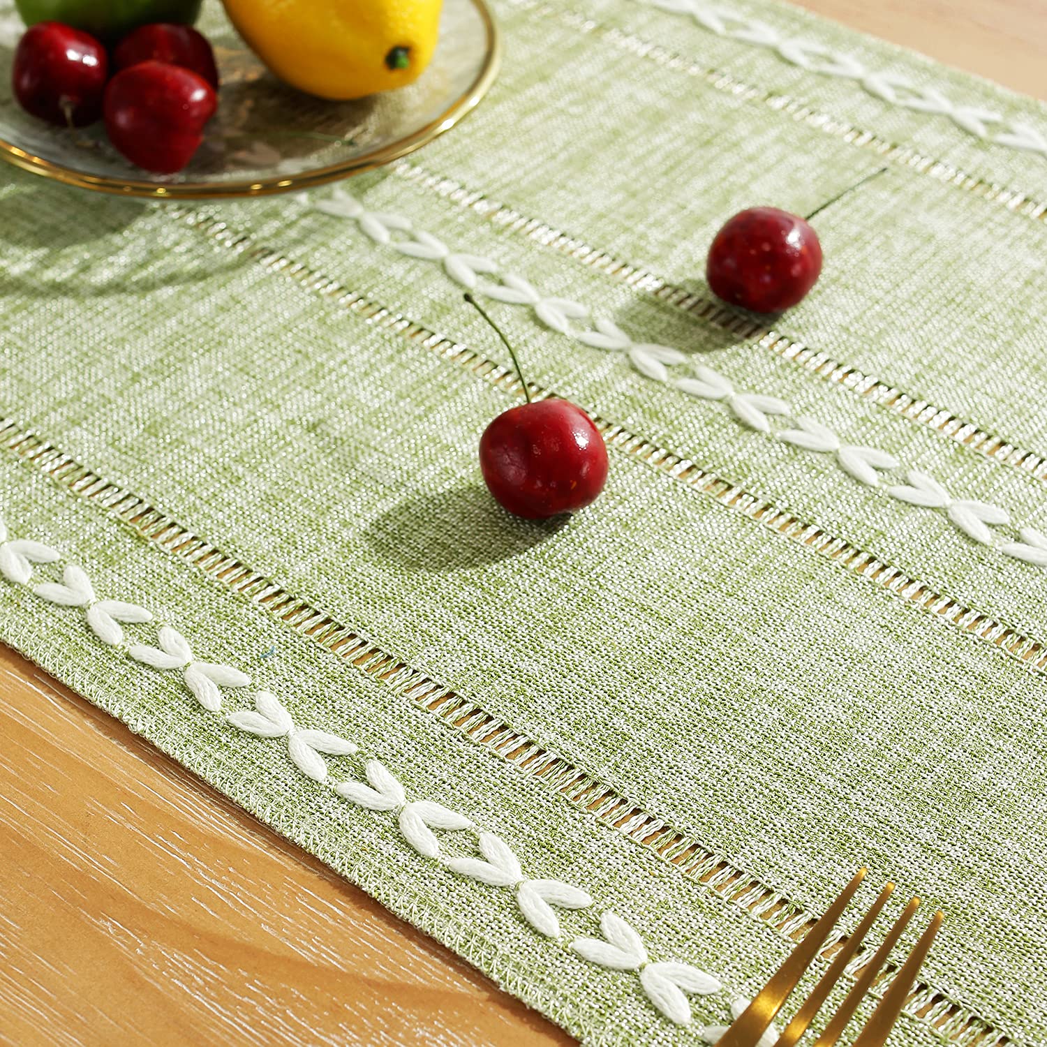 Rustic Farmhouse Style Linen Table Runner, Boho Handmade Tassel Embroidered Table Runners 60 Inches Long For Holiday Party, Chri