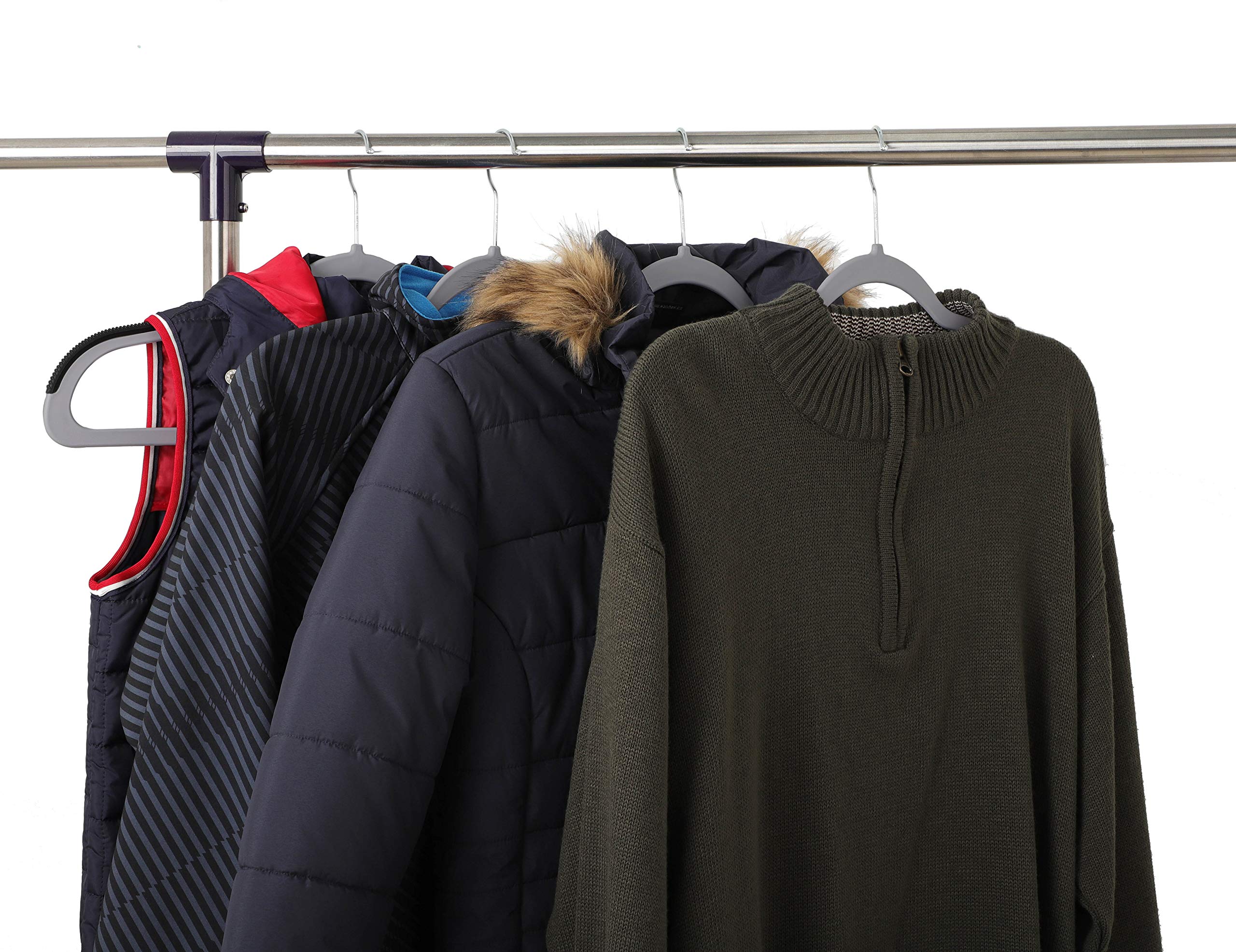 Finnhomy Heavy Duty 50 Pack Plastic Hangers, Clothes Hangers With New Generation Non-Slip Pads,Space Saving Easy Slide Organizer