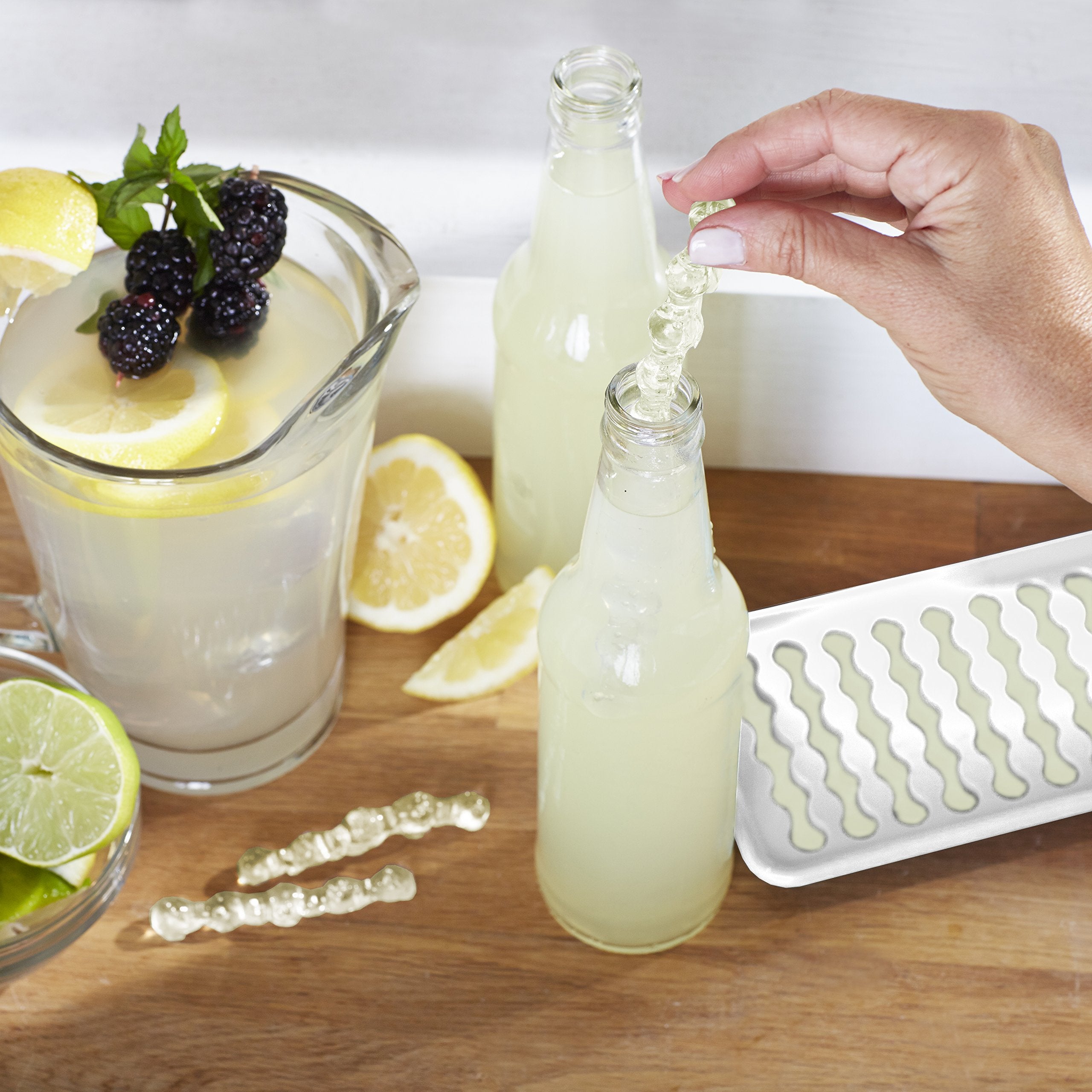 Casabella Water Bottle Ice Tray, White, Set Of 2