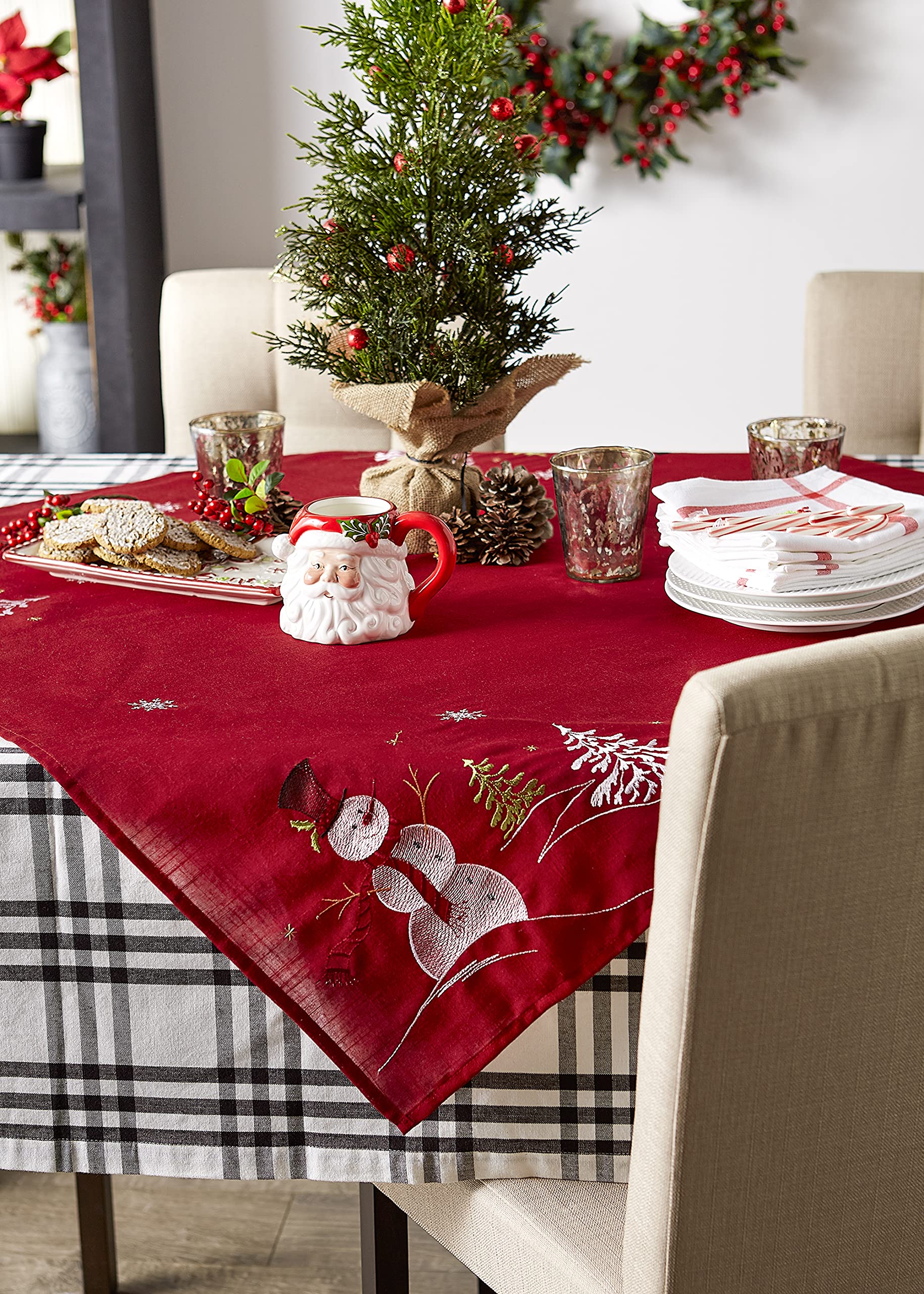 Dii Embroidered Holiday Table D  Cor Collection Christmas Collection, Snowman Table Topper, 40X40