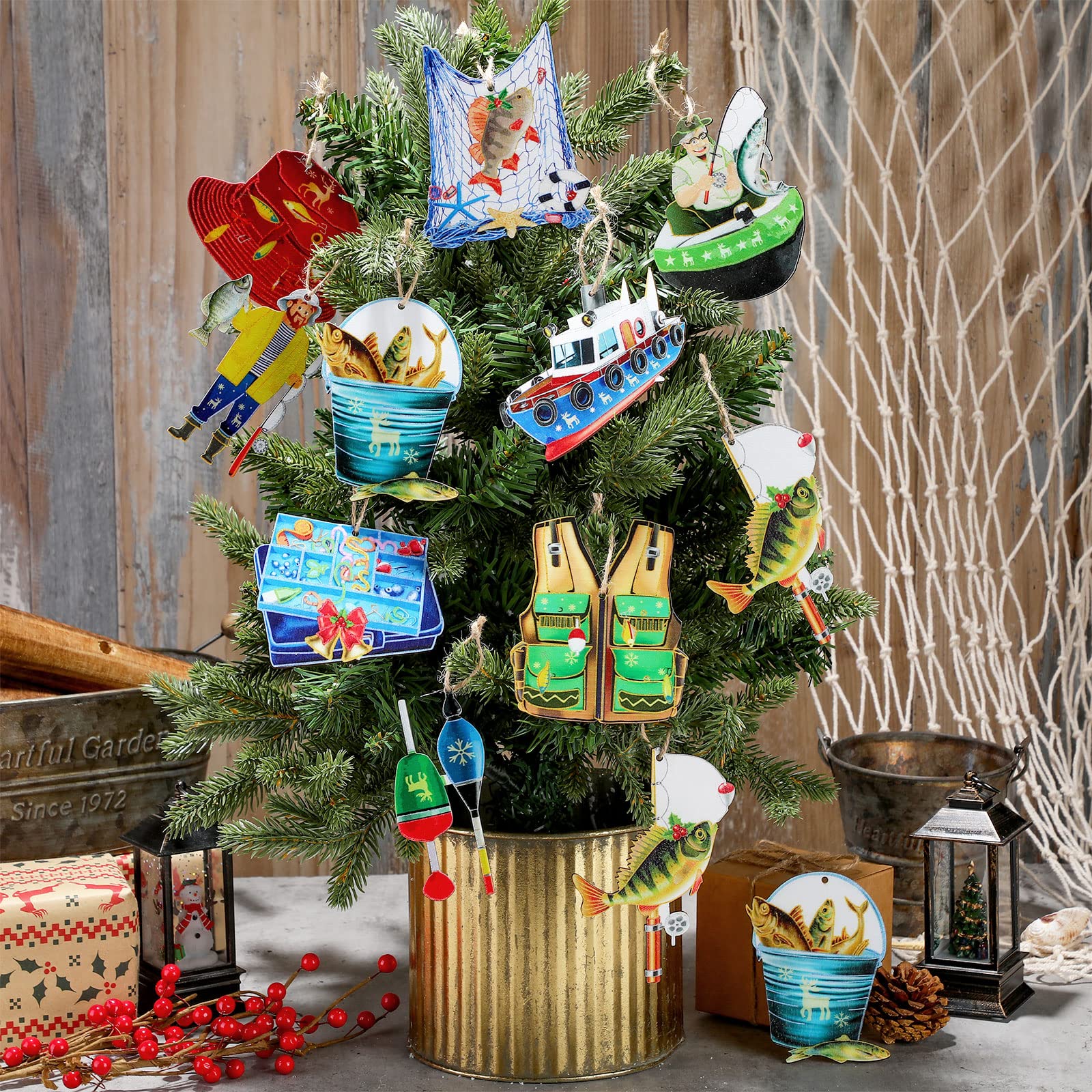 Amyhill 30 Pcs Fisherman Collection Ornaments Fishing Wooden Christmas Tree Ornament Fish Ornaments Fishing Lake Decor for Chris