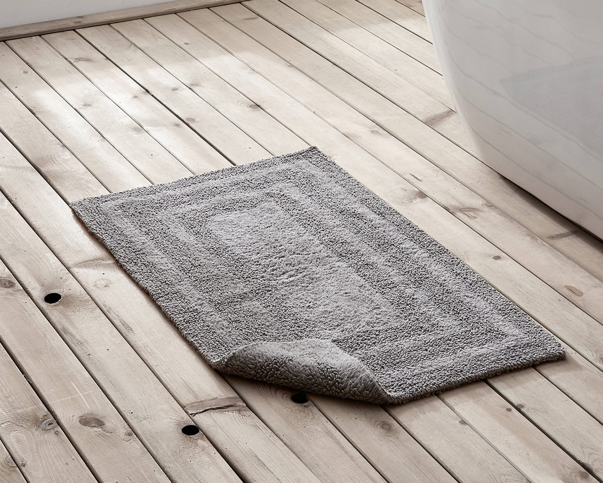 Eddie Bauer - Bathroom Rugs Set, Soft Tufted Cotton Bathroom Decor, Super Absorbent & Quick Dry (Logan Chrome Grey, 2 Piece)