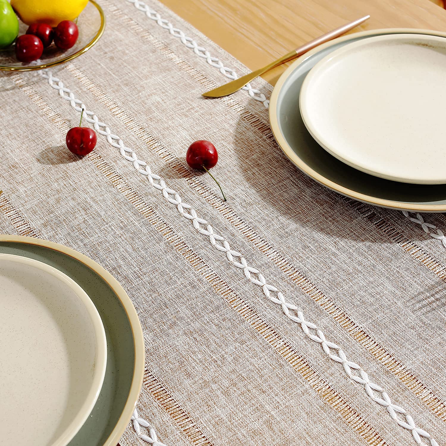 Chassic Fall Rustic Farmhouse Style Linen Table Runner, Boho Handmade Tassel Table Runners 90 Inches Long For Holiday Party, Tha