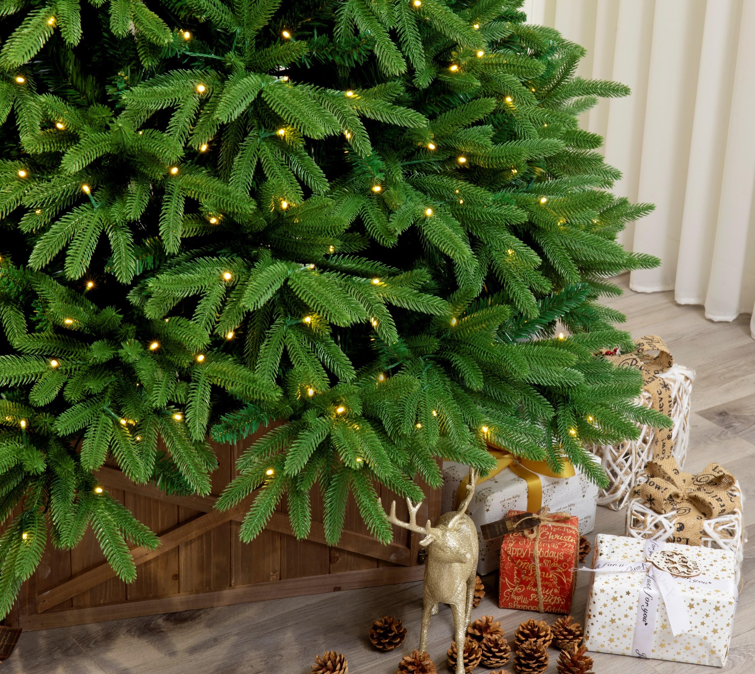 Evergreen Valley Fraser Fir Christmas Tree (6ft Pre-lit)