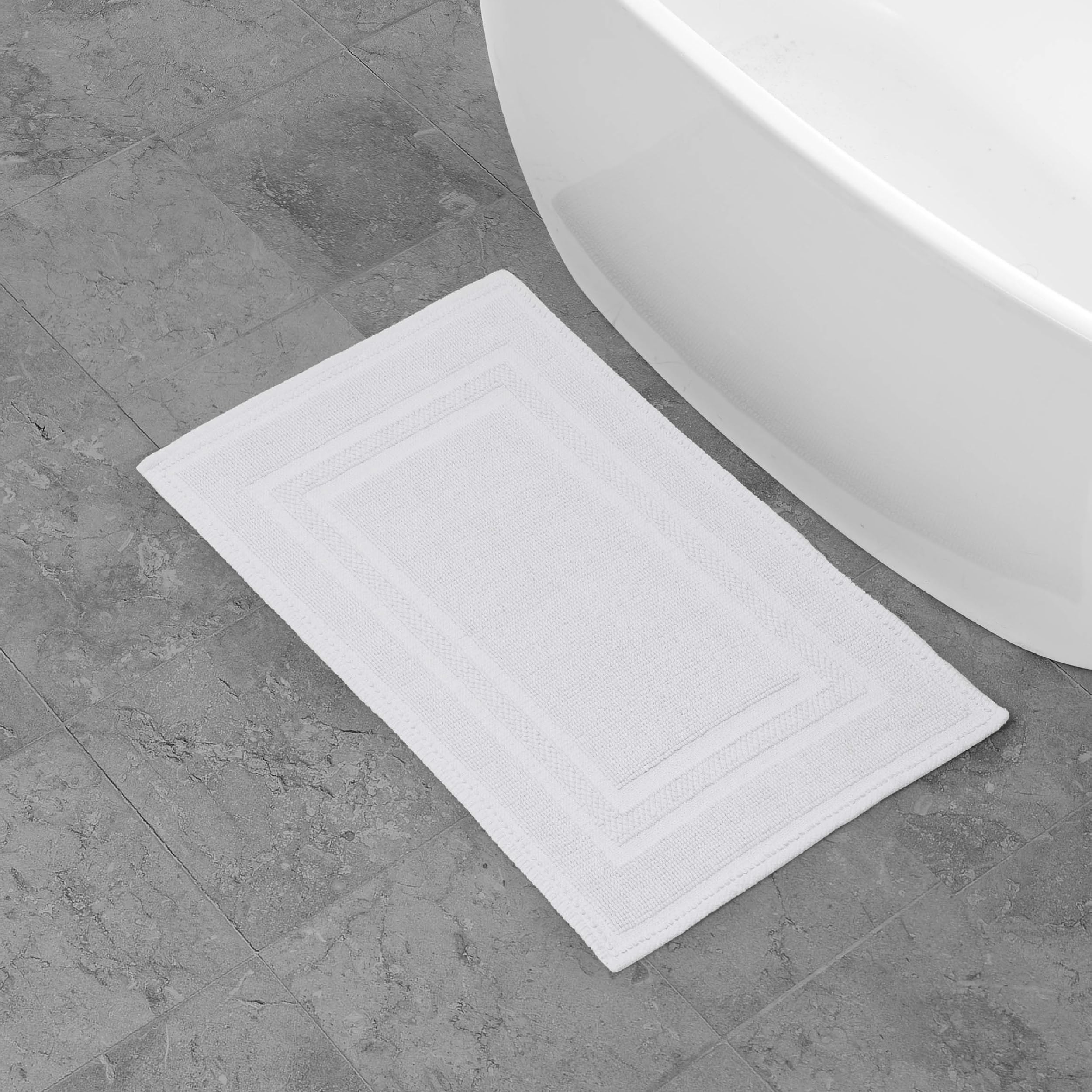 Jean Pierre - Stonewash Racetrack Bath Rug  Cotton  Premium Bathroom D?or  Machine Washable  Highly Absorbent  Measures 21?x 34? White