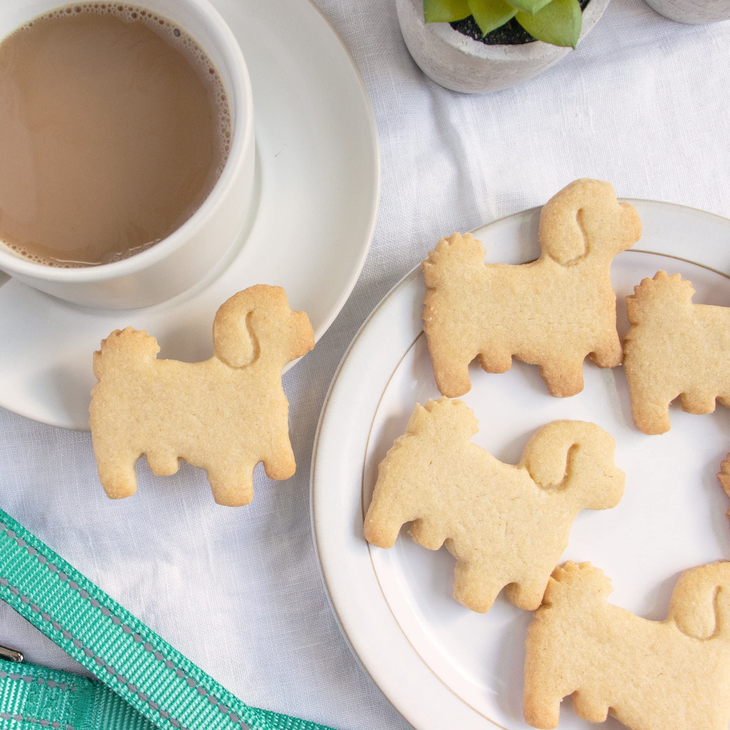 Maltipoo Body Cookie Cutter, 1 Piece - Bakerlogy