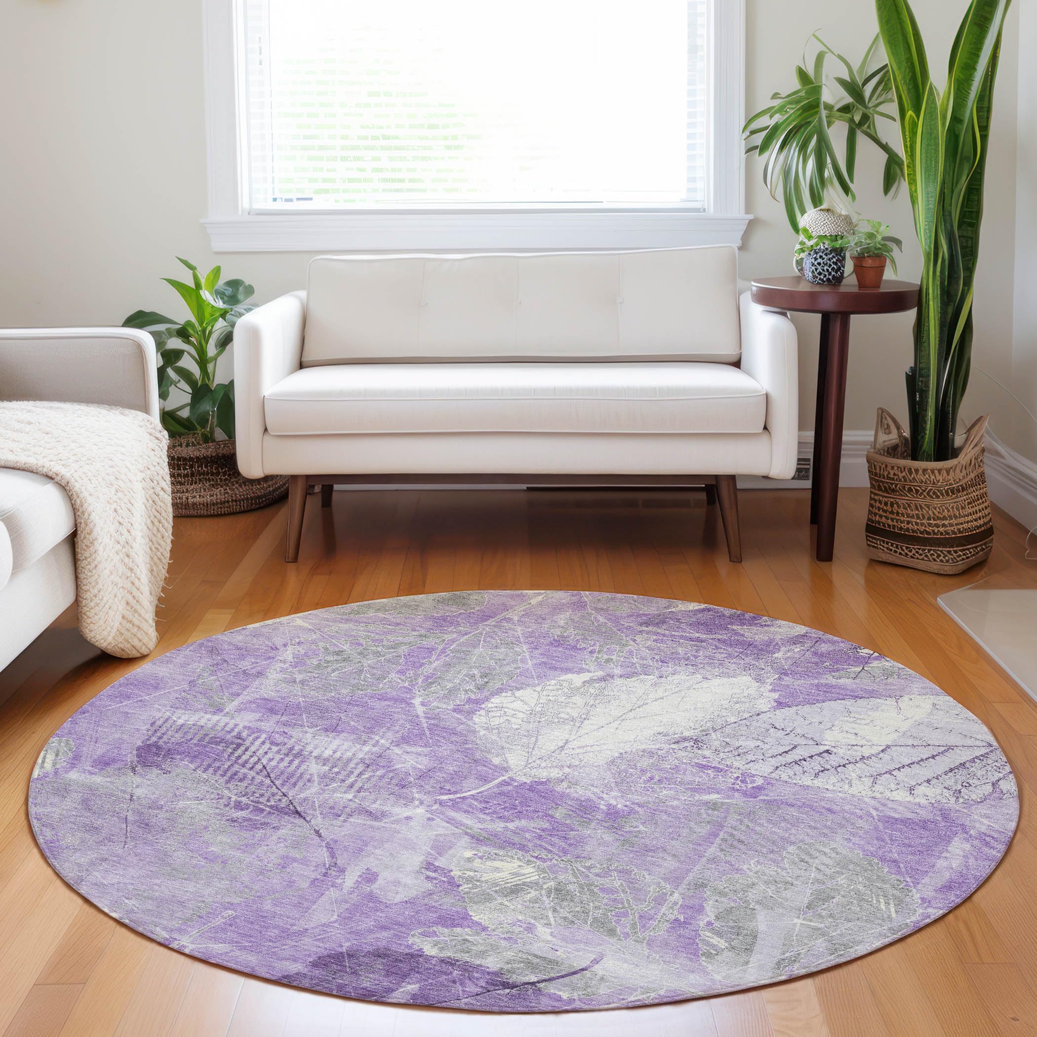 Machine Washable Indoor/Outdoor Chantille Lavender 8 x 8 Round Rug