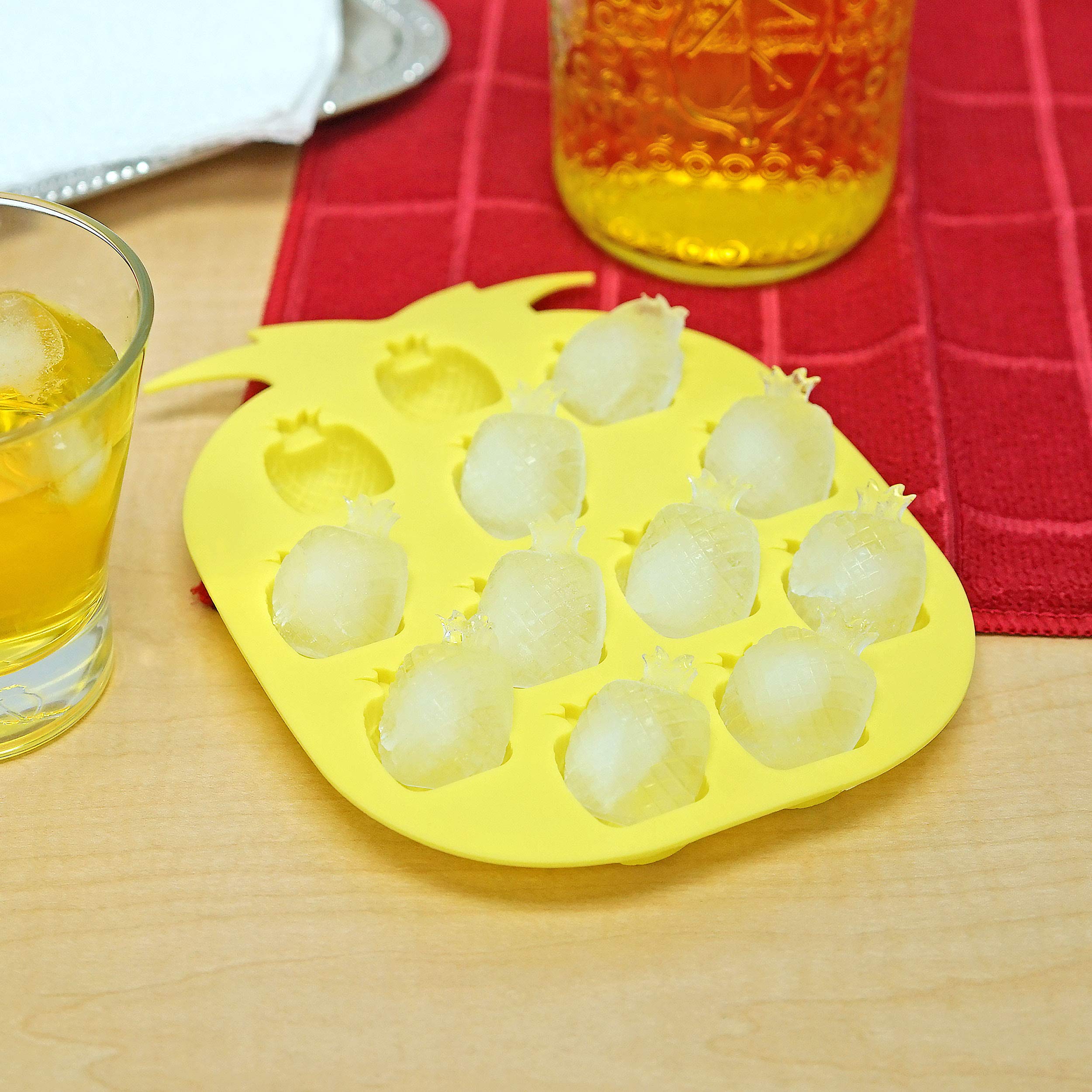 Pineapple Shaped Ice Cube Tray, Yellow - Fairly Odd Novelties - Funny Tropical Fruit Drink Ice Molds