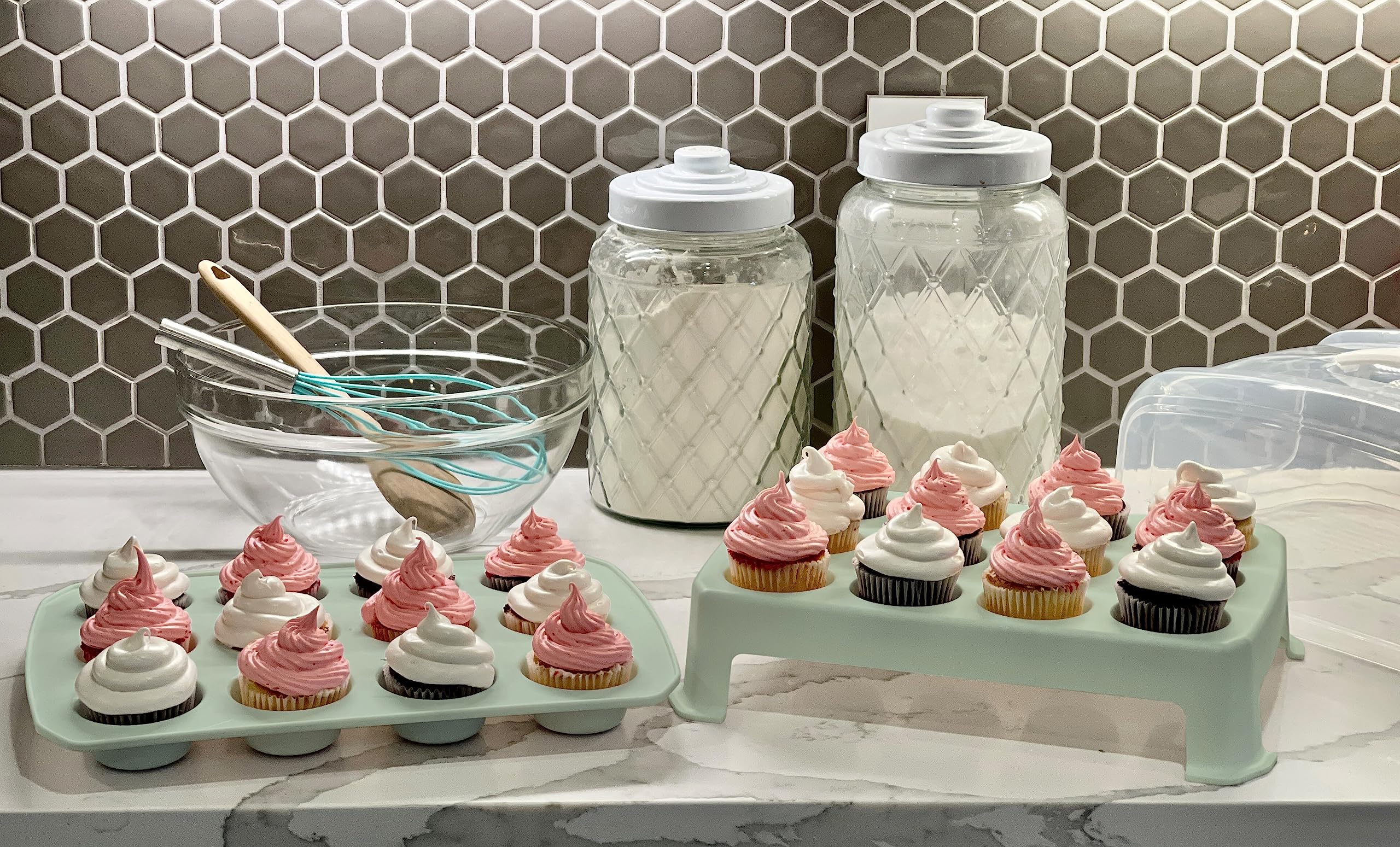 Top Shelf Elements Cupcake Carrier, Fashionable Green Cupcake Holder Carries 24 Standard-Size Cupcakes, Durable Muffin Traveler
