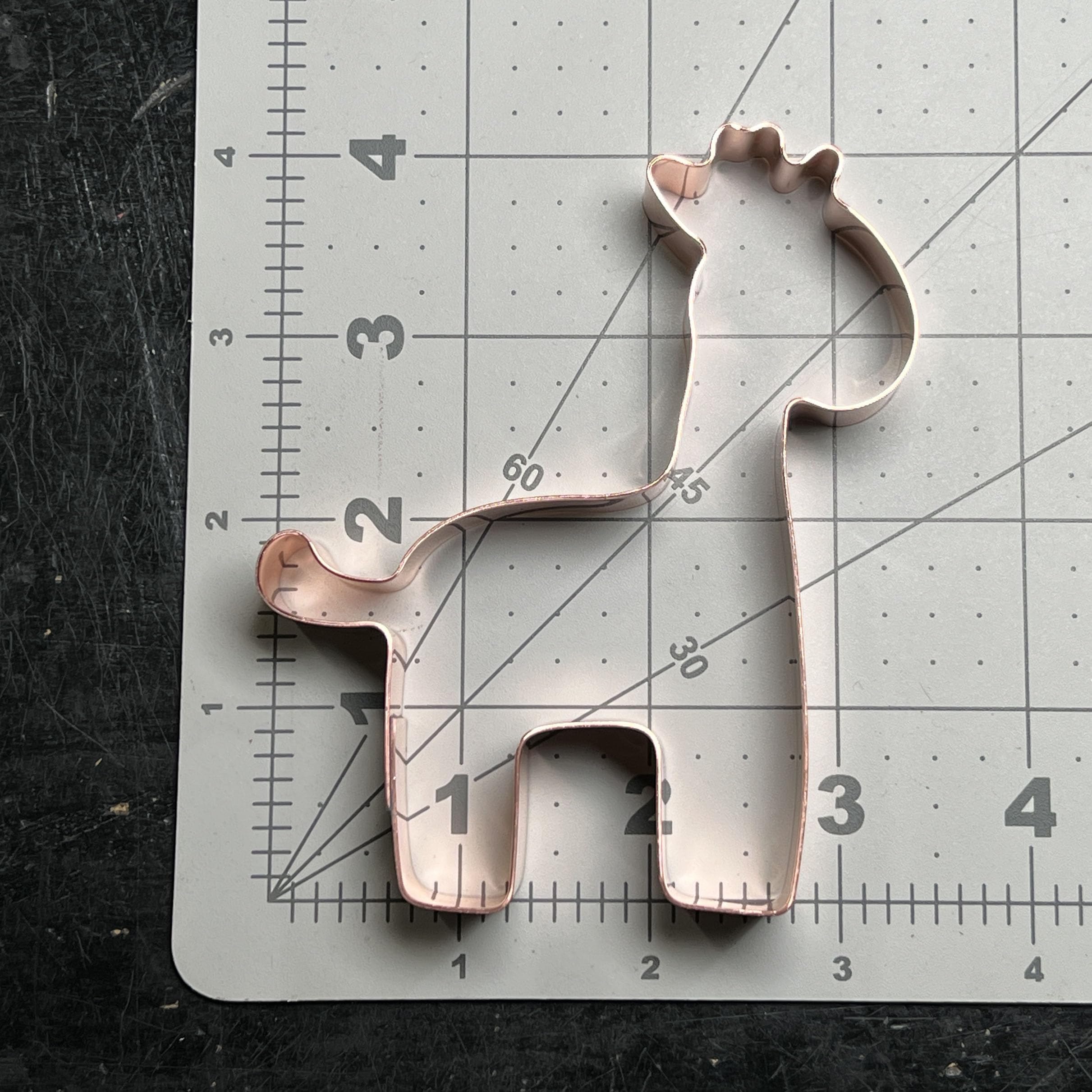 Simple 4 Inch Giraffe Cookie Cutter
