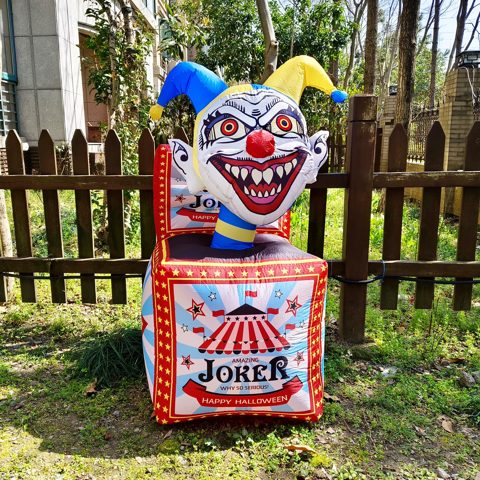 WBHome 5 Ft Halloween Inflatable Circus Clown Box Outdoor Decorations, Blow Up Yard Decor with Built-in LED Light (Plug in) for