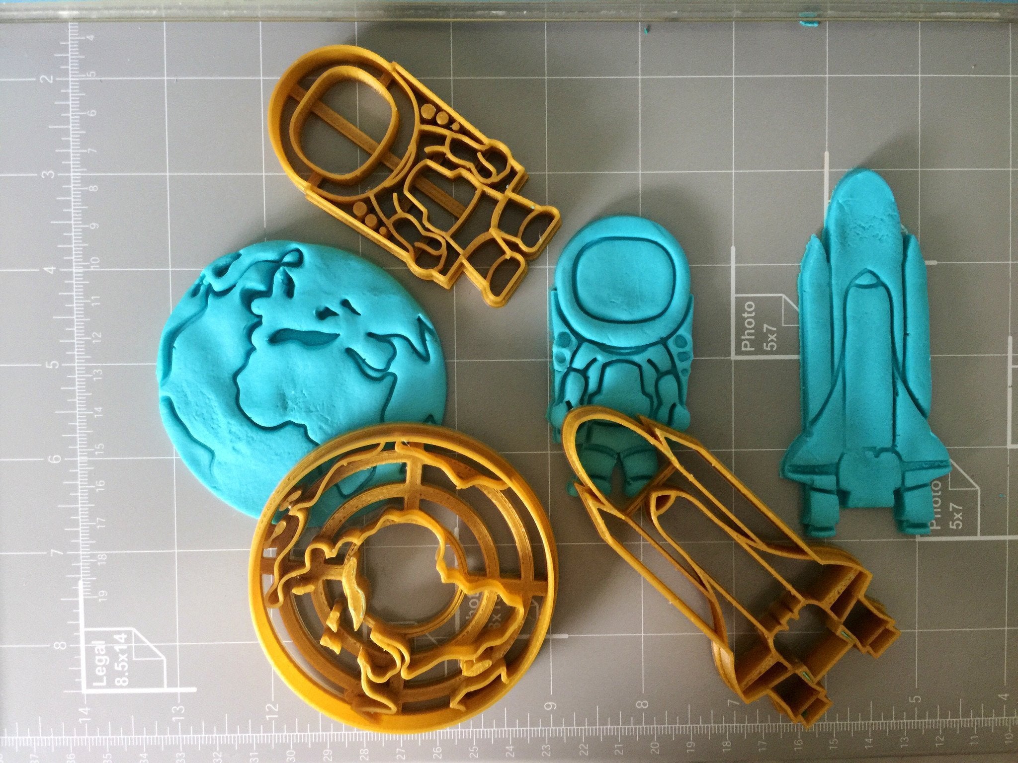 Space Theme Cookie Cutters Set