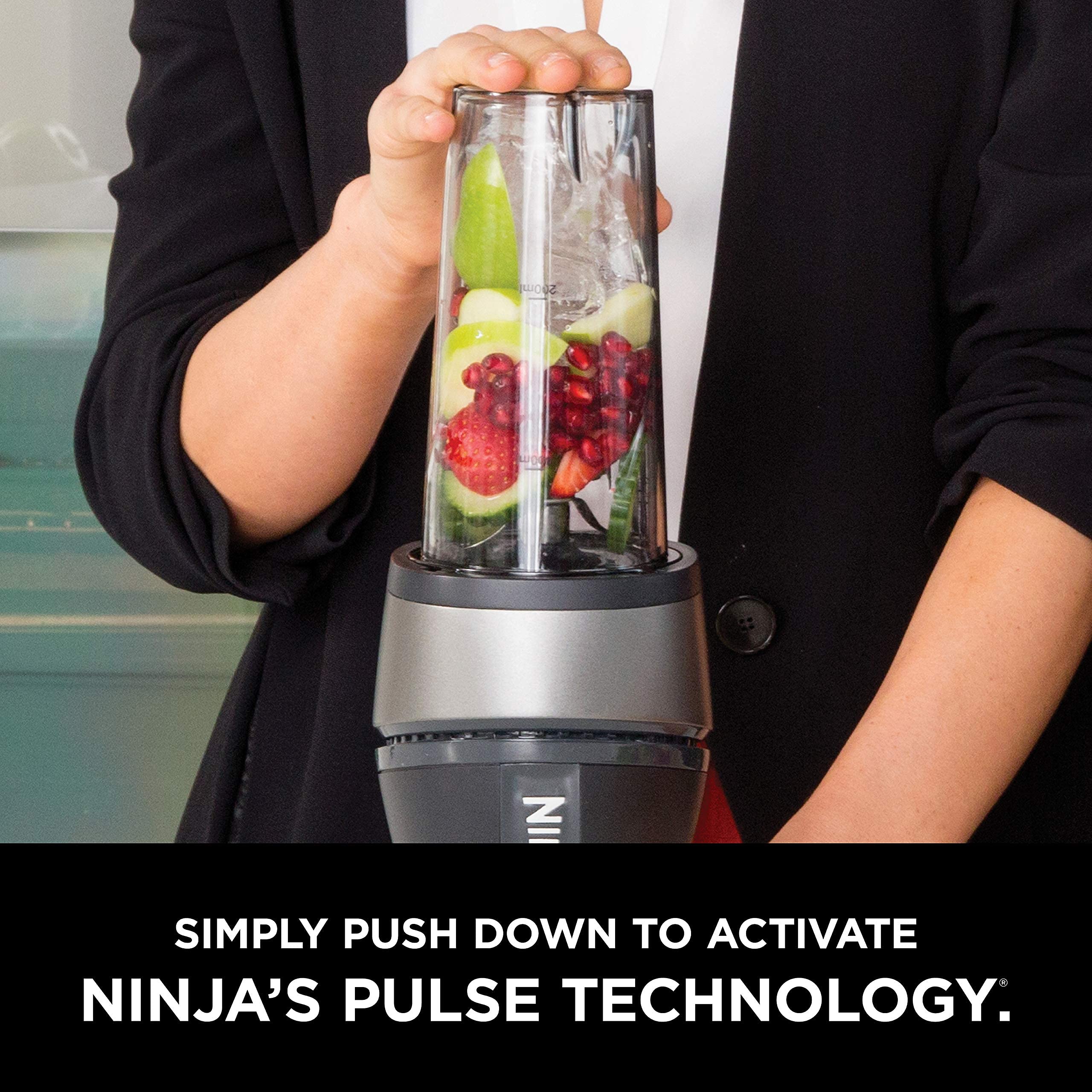 Ninja Qb3001Ss Ninja Fit Compact Personal Blender, Shakes, Smoothies, Food Prep, And Frozen Blending, 700-Watt Base And (2) 16-O
