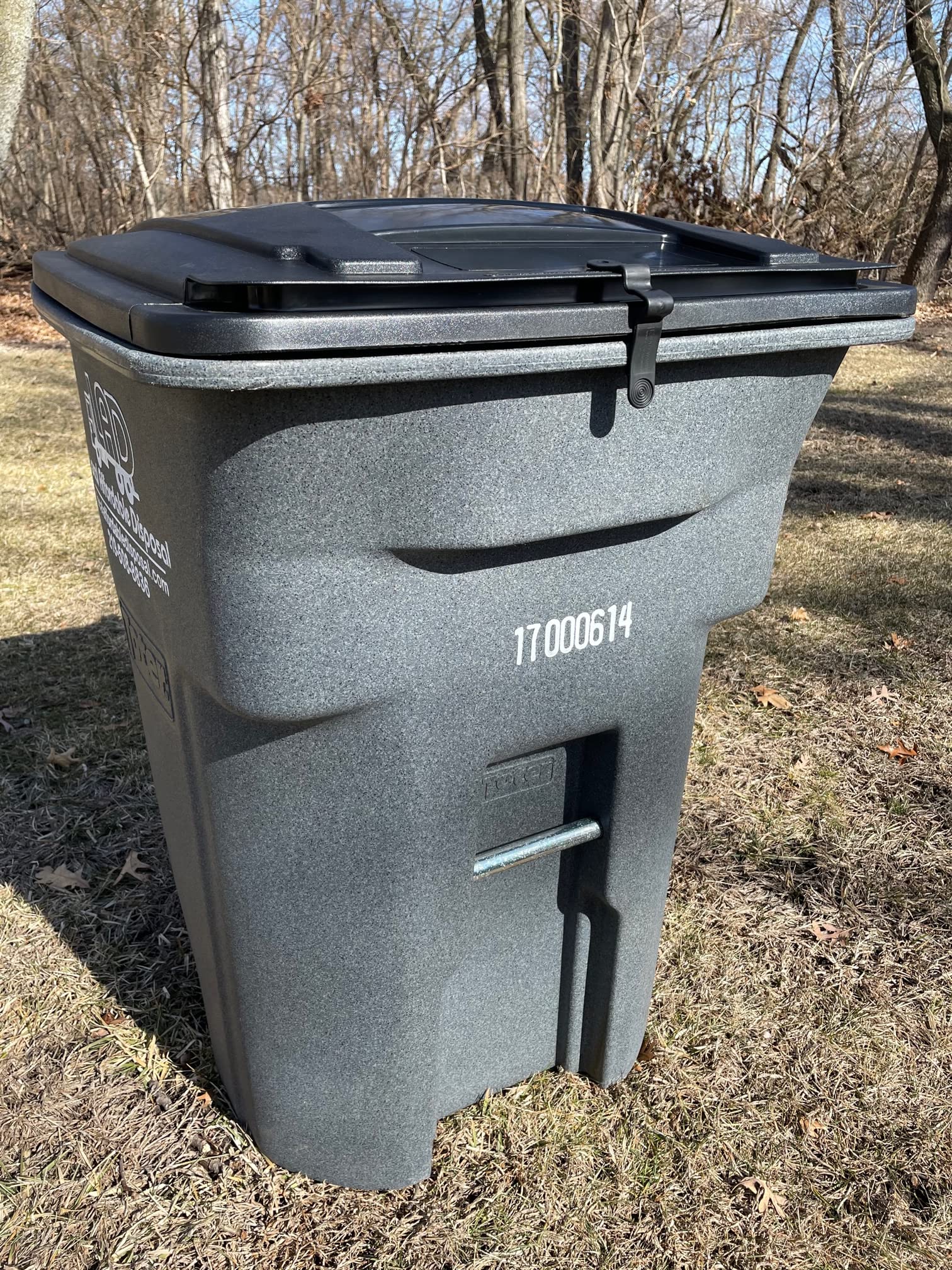 Safewaste - Lid Latch, Easy-To-Install Trash Can Lock, Trash Can Lid Lock, Garbage Can Lock For Carts With/Without Handle, Trash