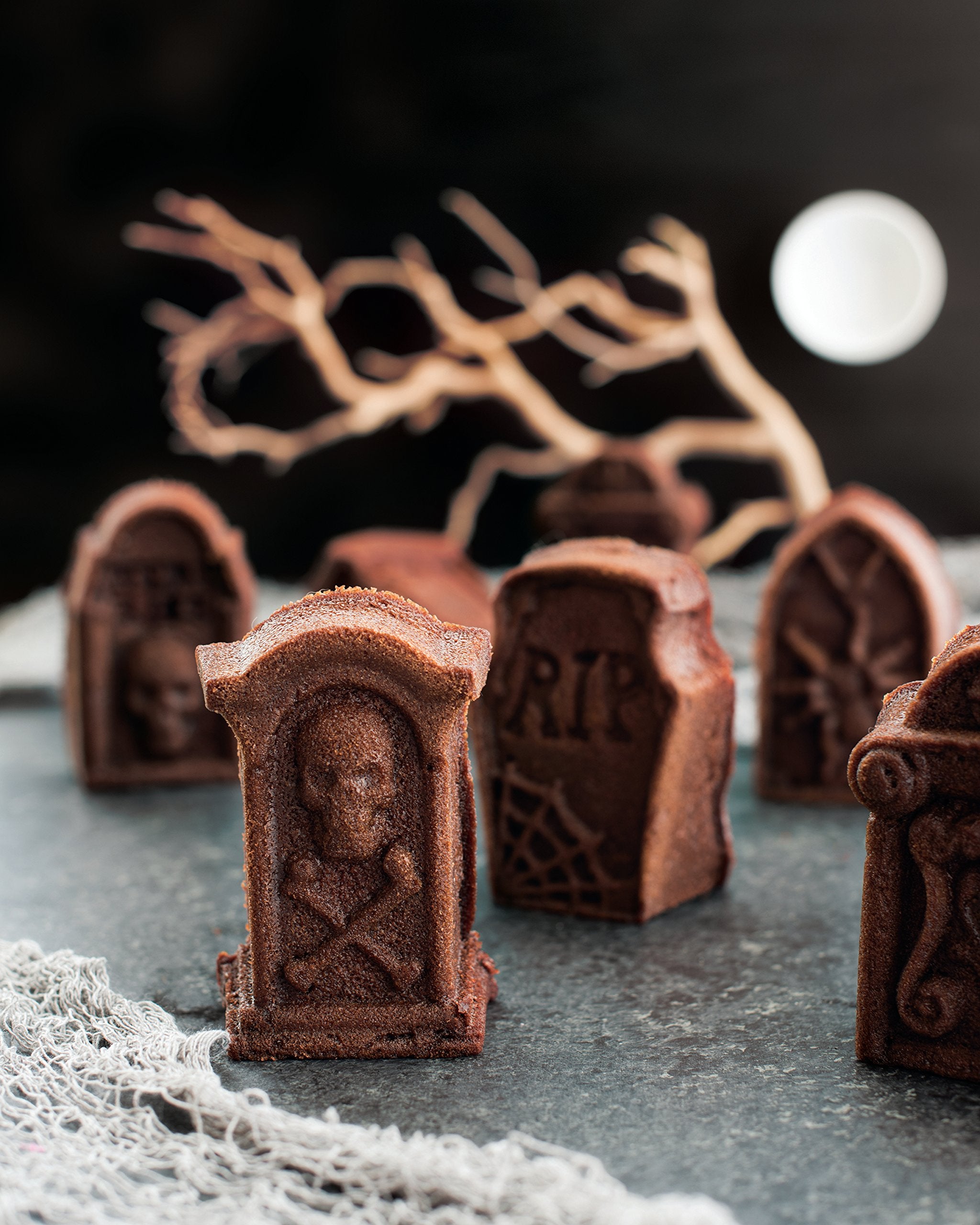Nordic Ware Tombstone Cakelet Pan
