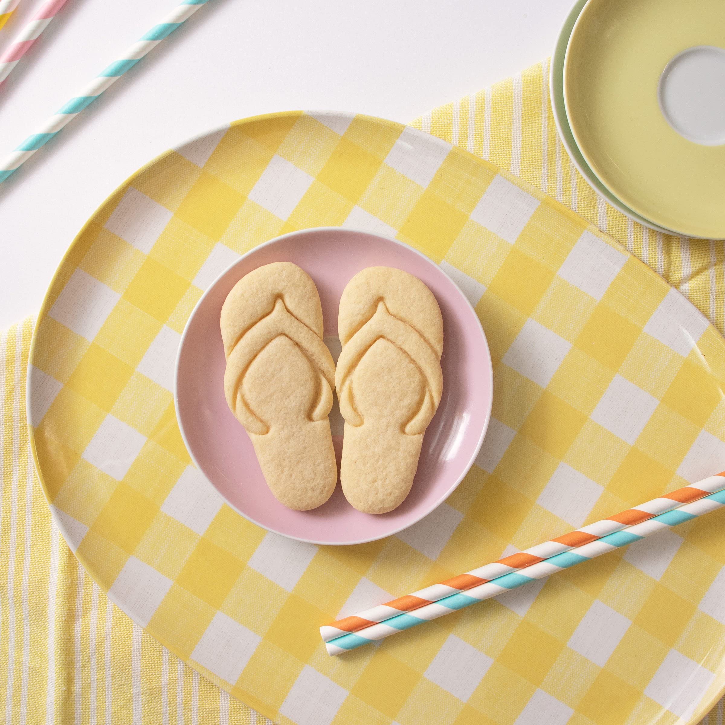 Beach Flip Flops Cookie Cutter - Bakerlogy