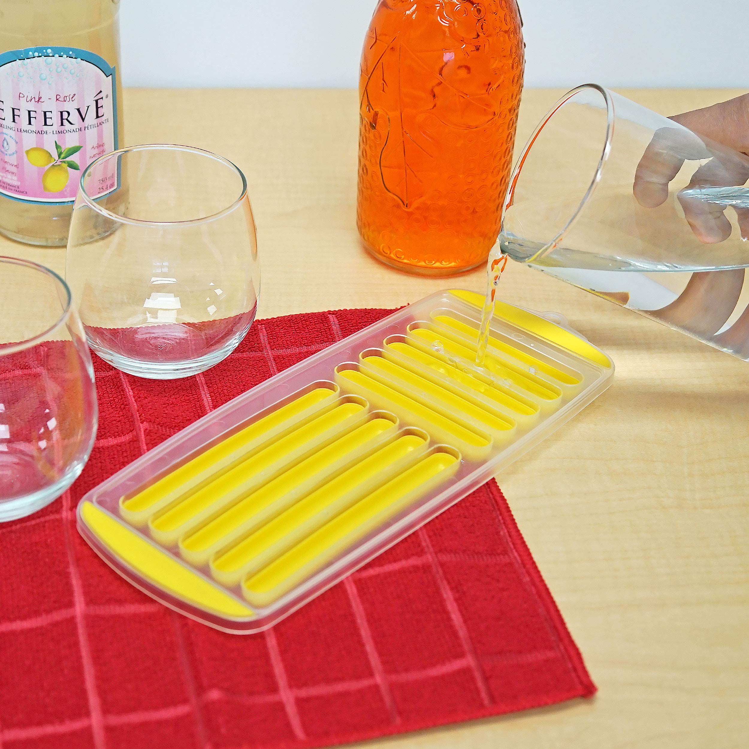 Skinny Stick Ice Tray, Makes 10 Cubes - Southern Homewares - Thin Drink Cooler Mold For Water Bottles