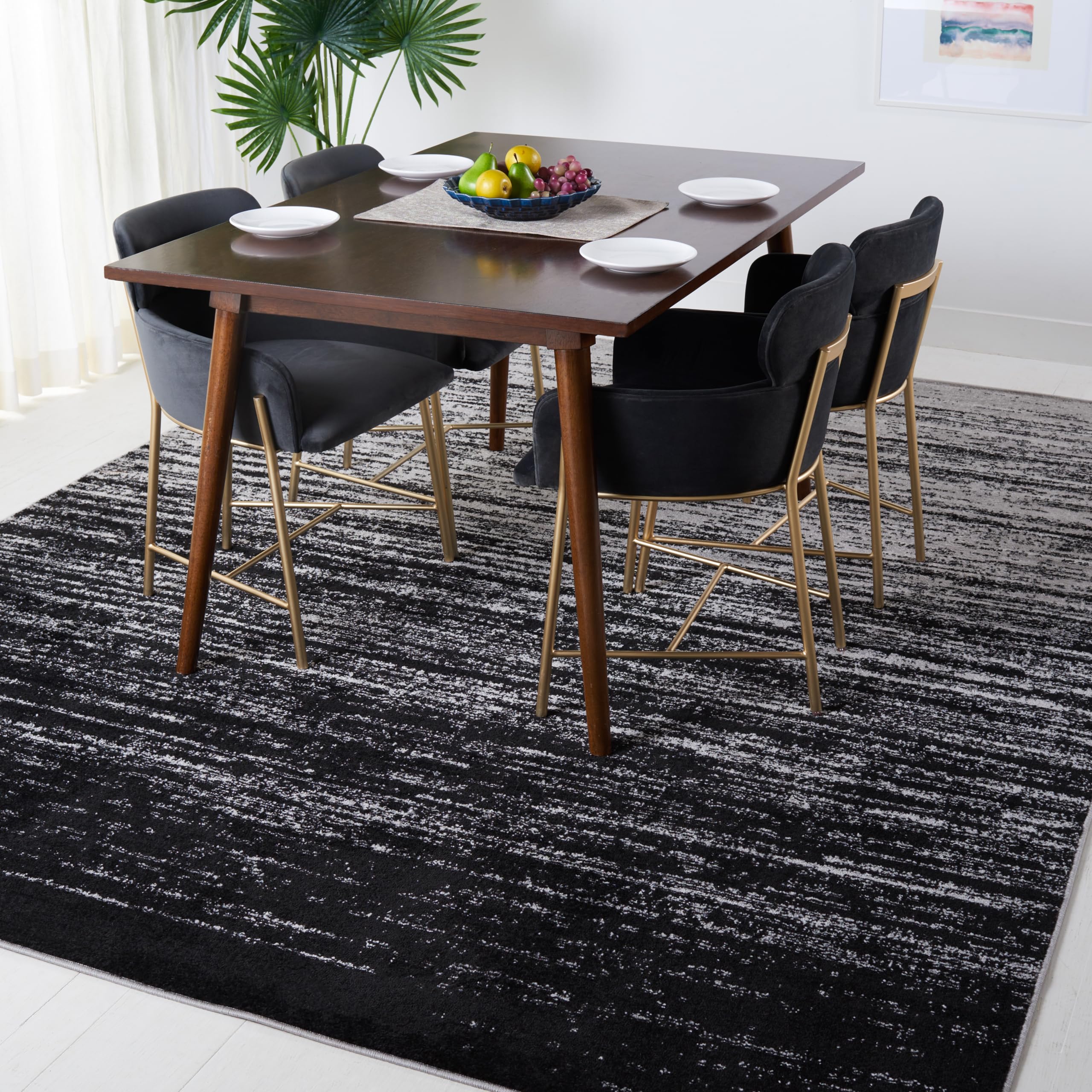SAFAVIEH Adirondack Collection Area Rug - 8 x 10, Silver & Black, Modern Ombre Design, Non-Shedding & Easy Care, Ideal for Hig